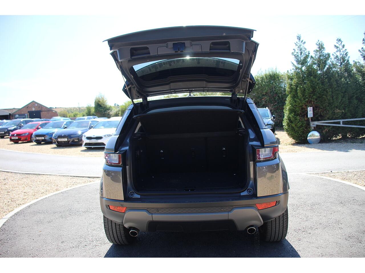 Vauxhall Astra view 18