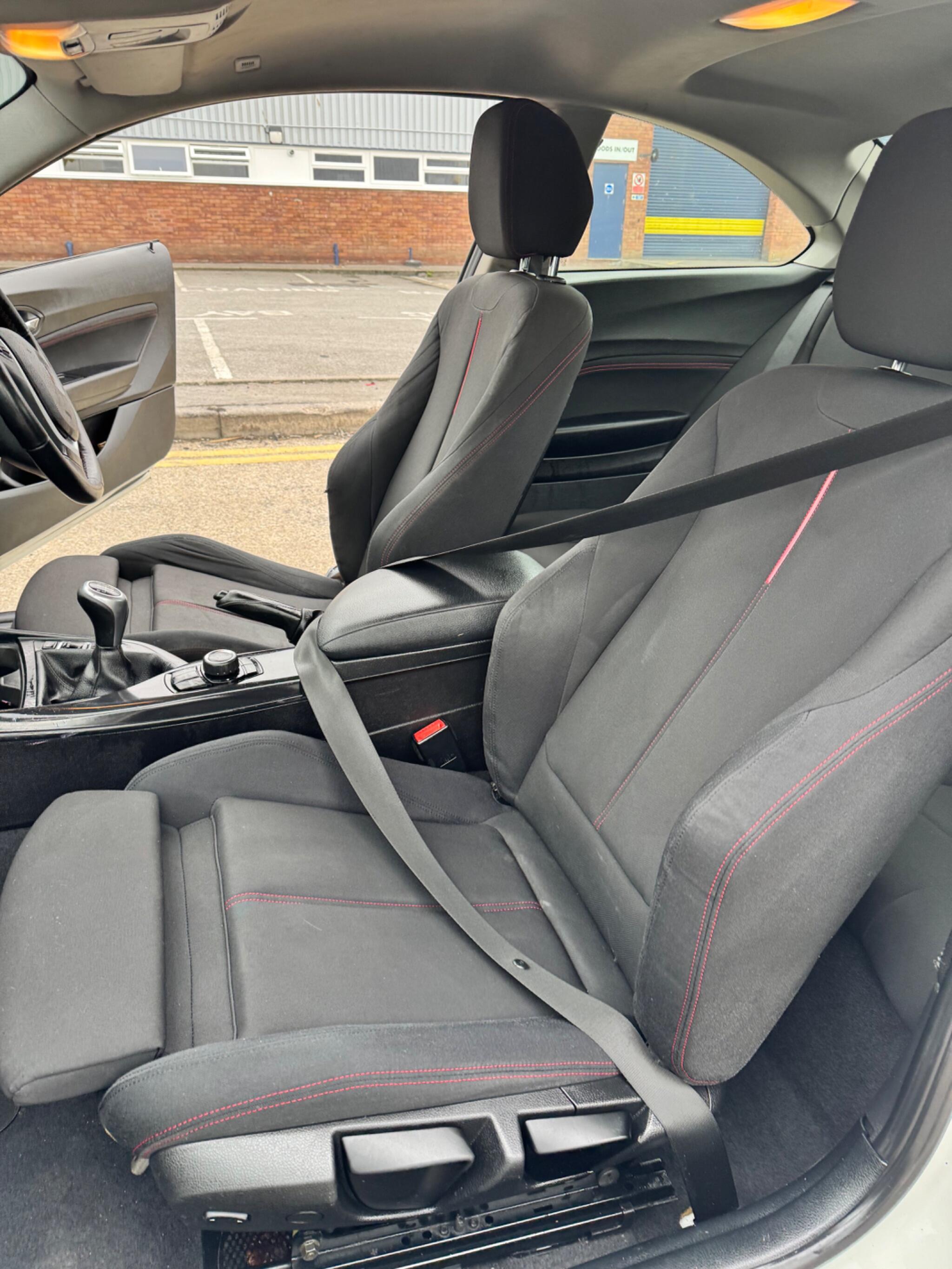 BMW 2 Series view 43