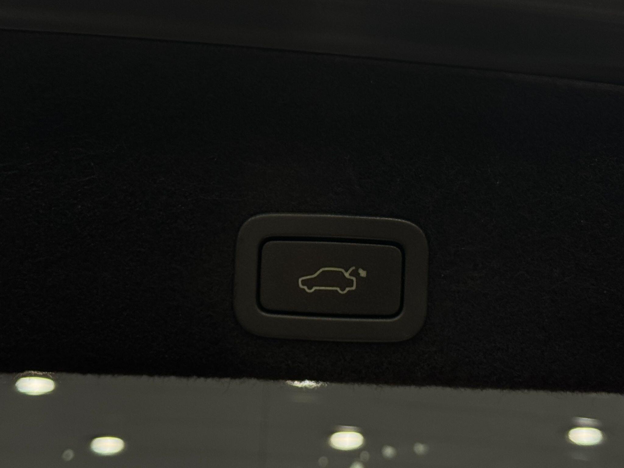 Volvo XC60 view 56