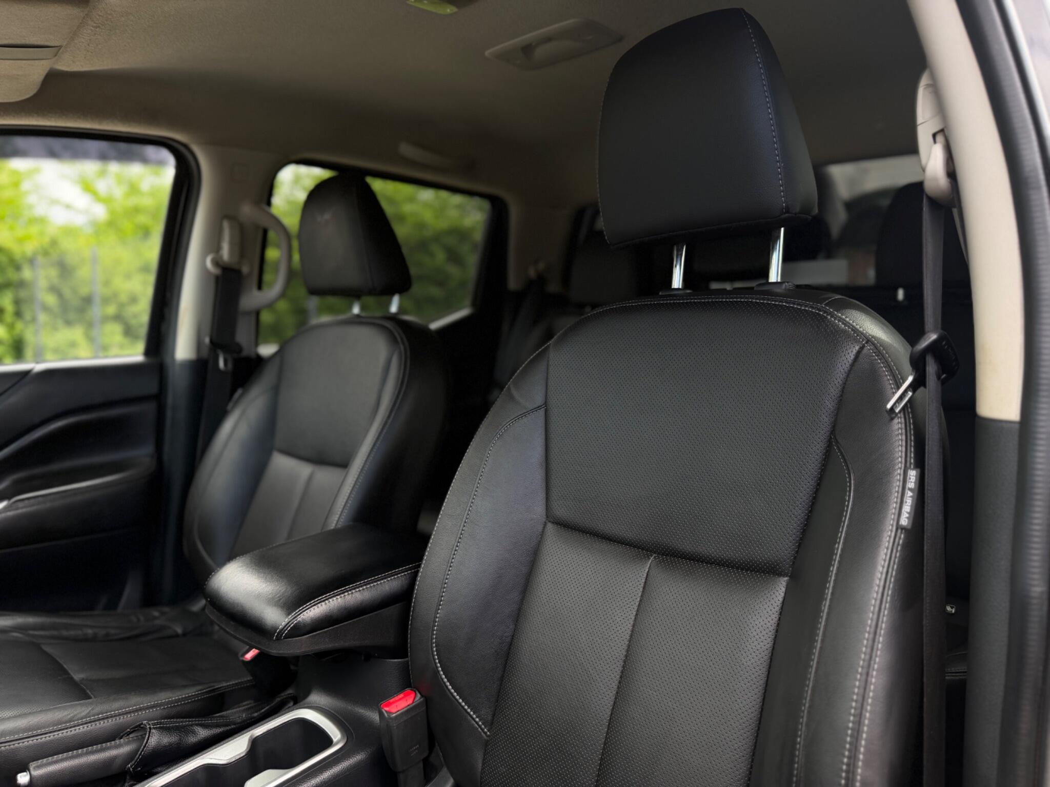 Nissan Navara view 14