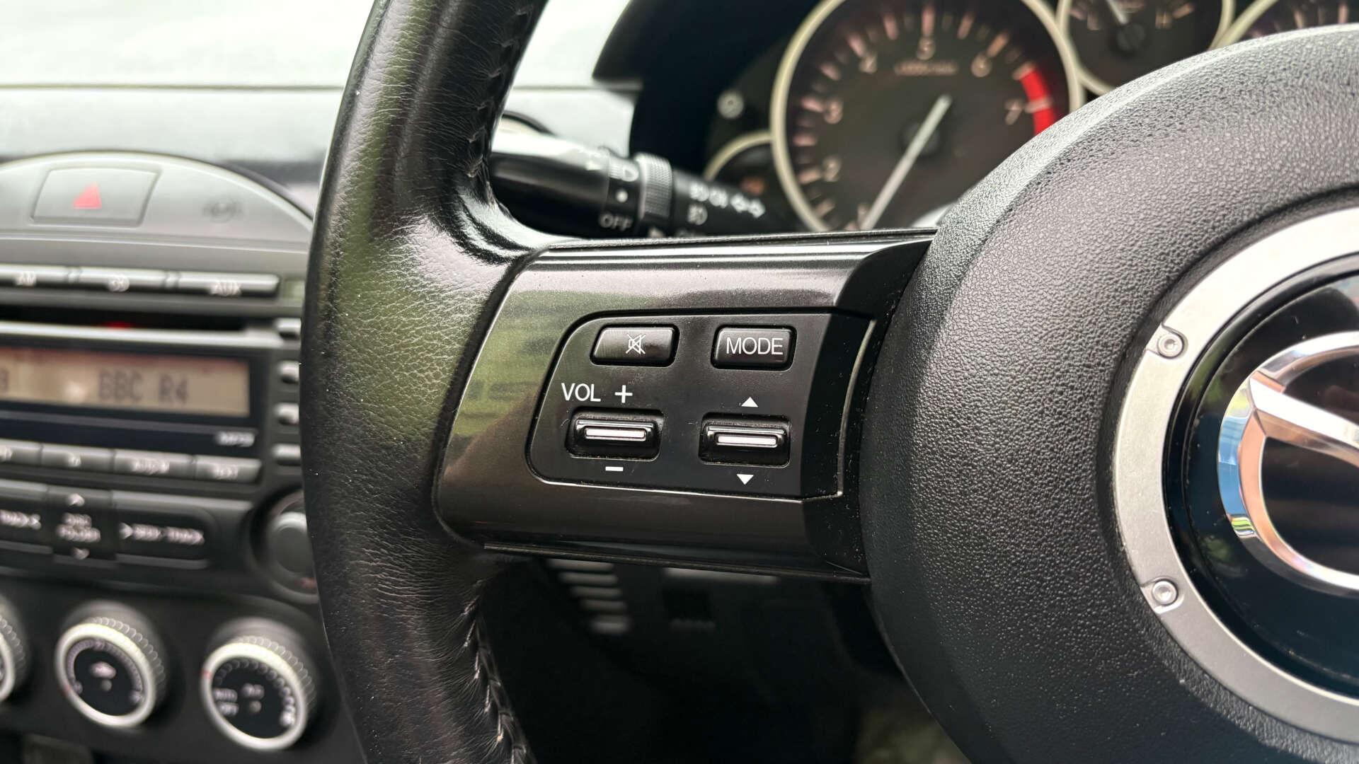 Mazda MX-5 view 14