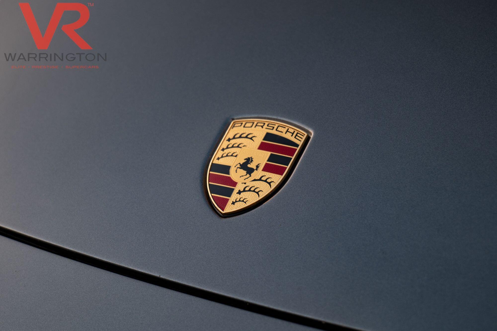 Porsche Cayenne view 43