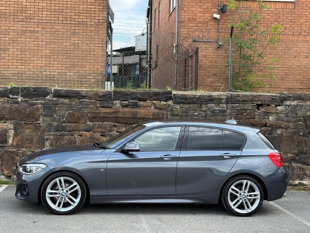 BMW 1 Series view 4