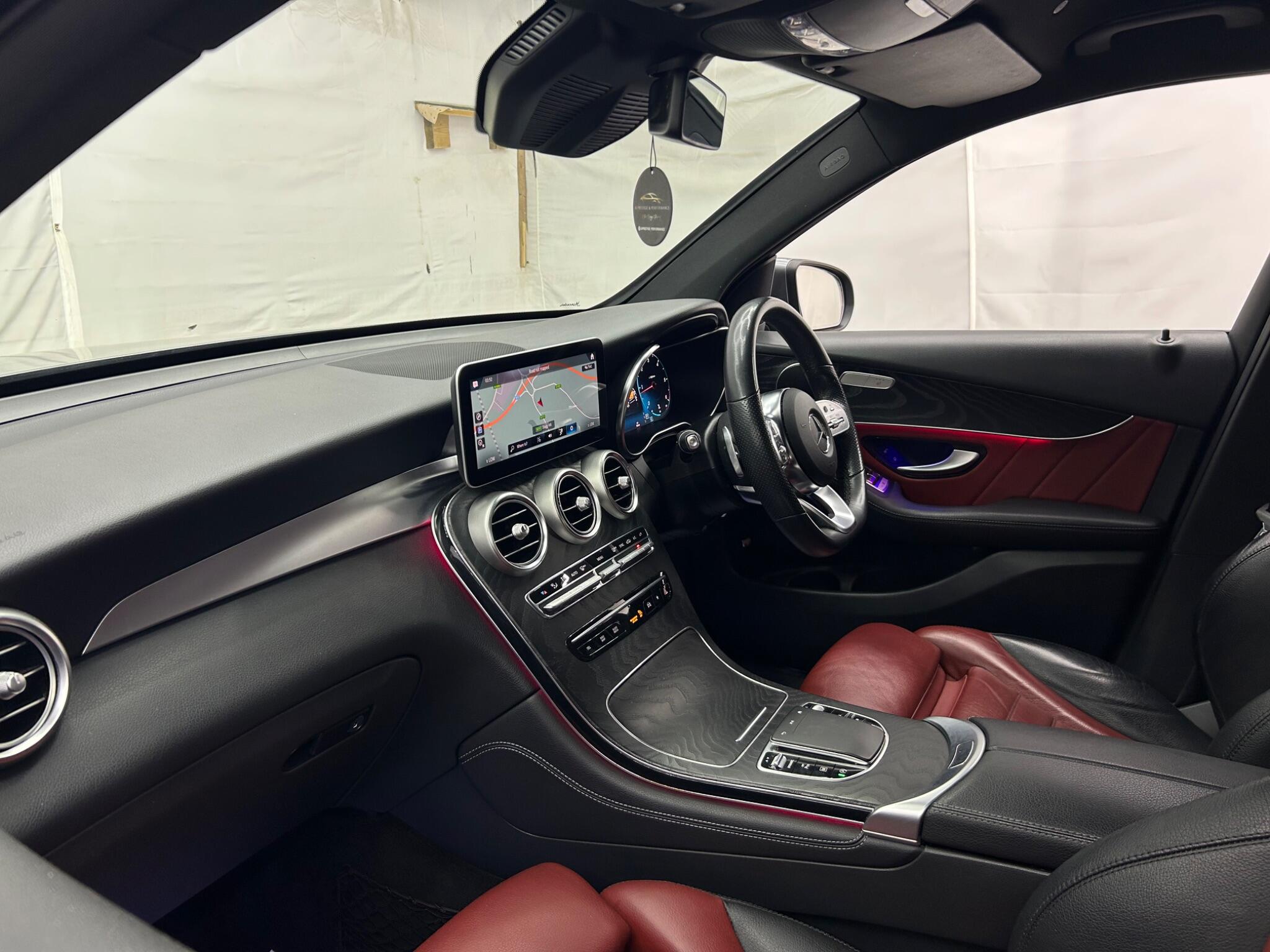 Mercedes-Benz GLC view 13