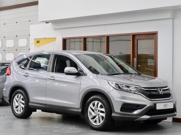 Silver 2016 Honda CR-V Estate Front-wheel drive Manual