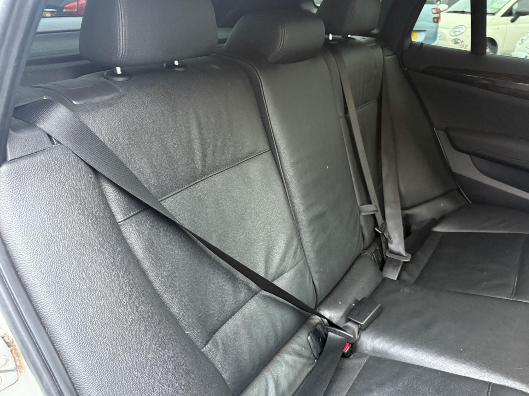 BMW X1 - Image 44