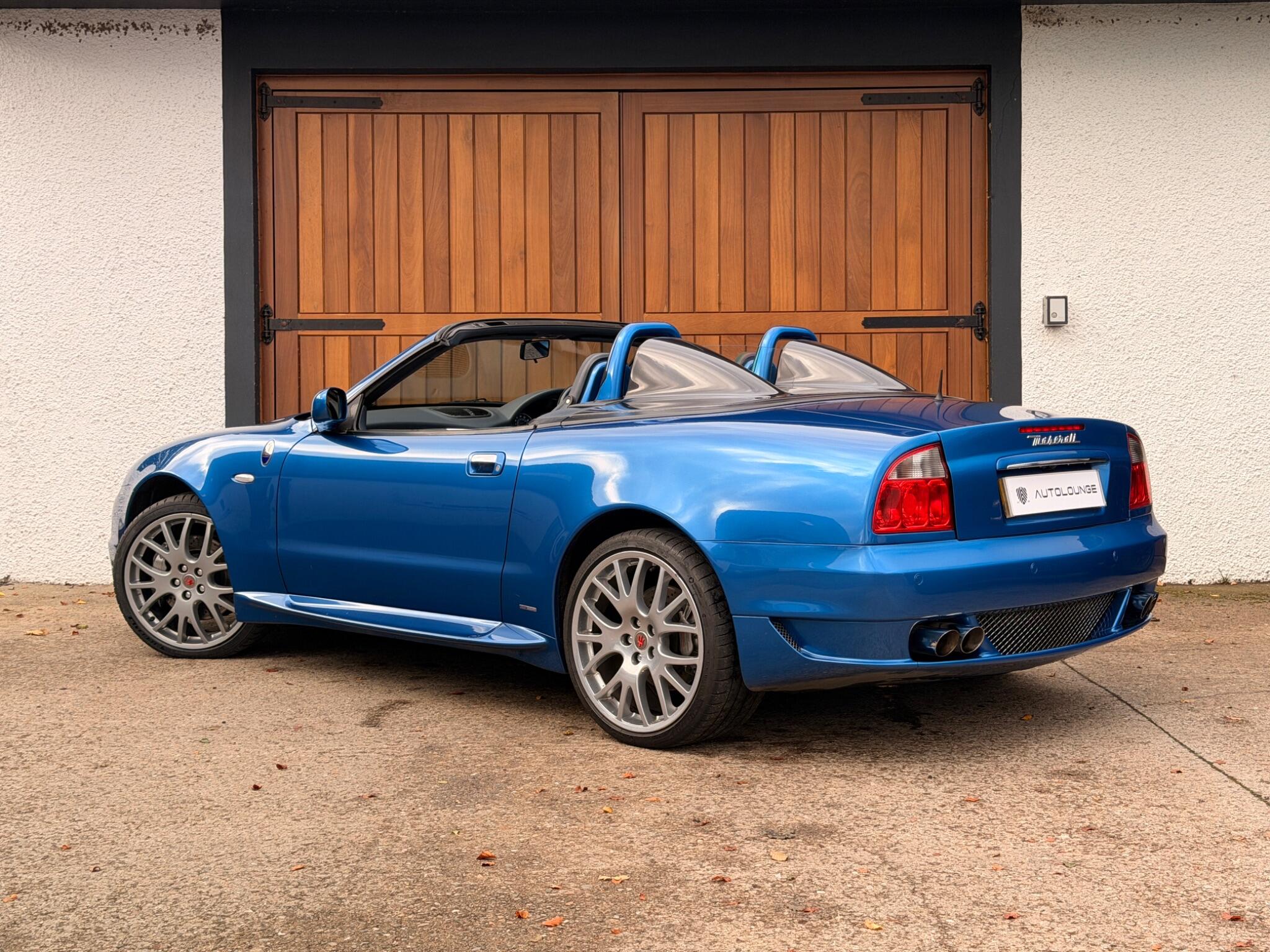 Maserati Spyder view 2
