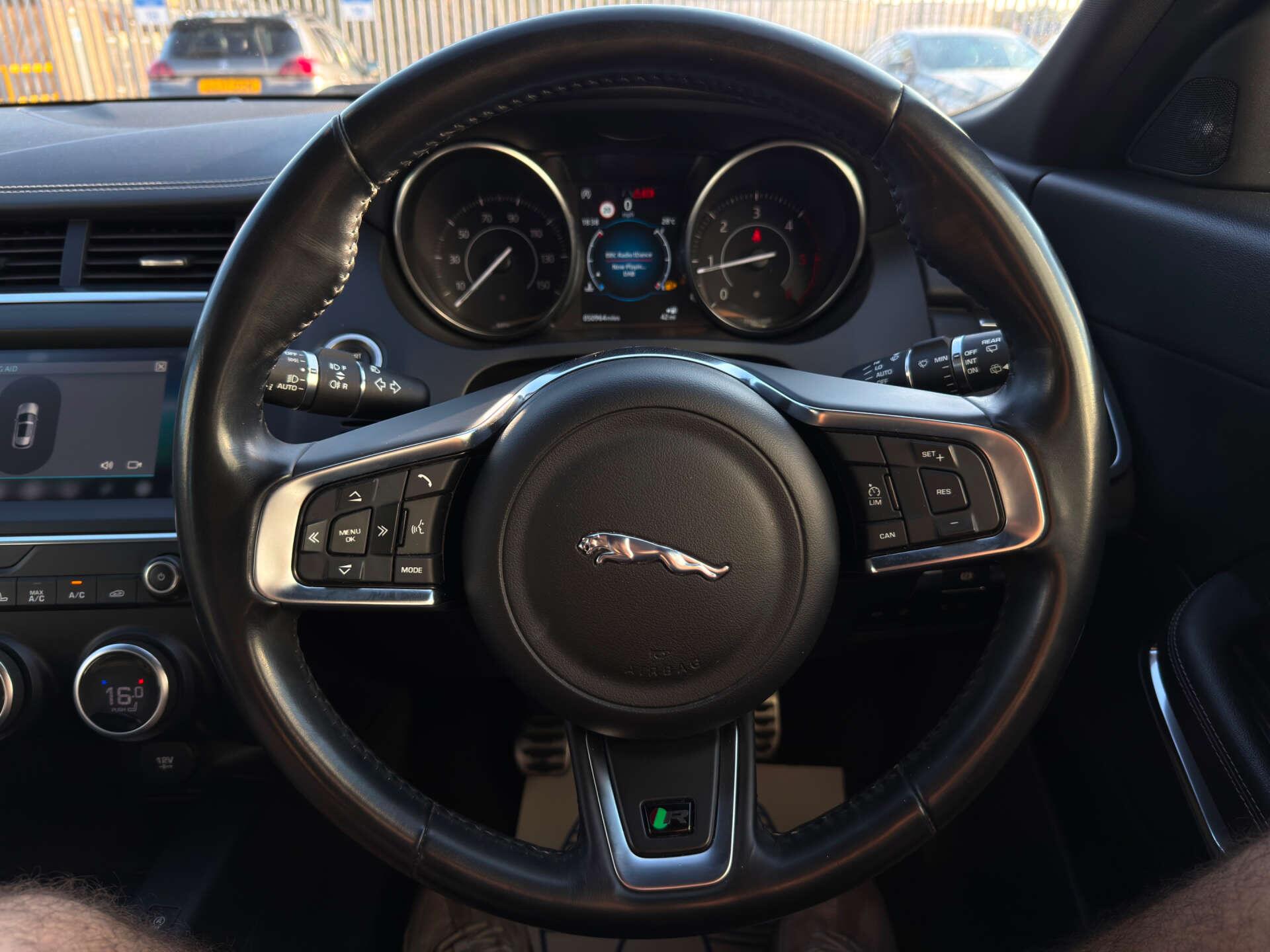 Jaguar E-Pace view 43