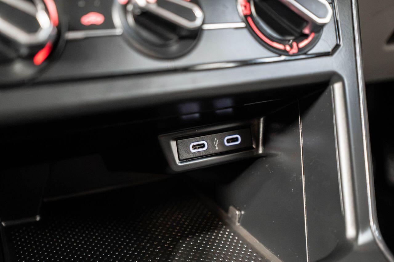 Volkswagen Polo view 36