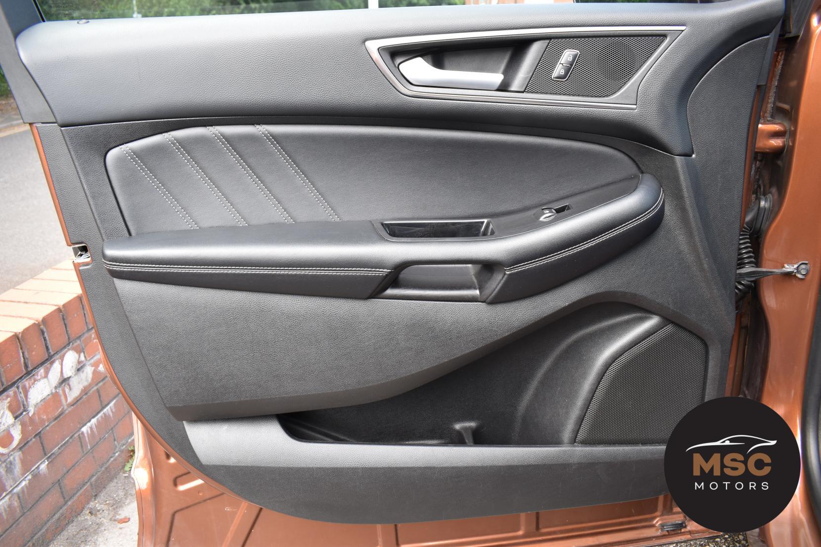 Ford Edge view 69