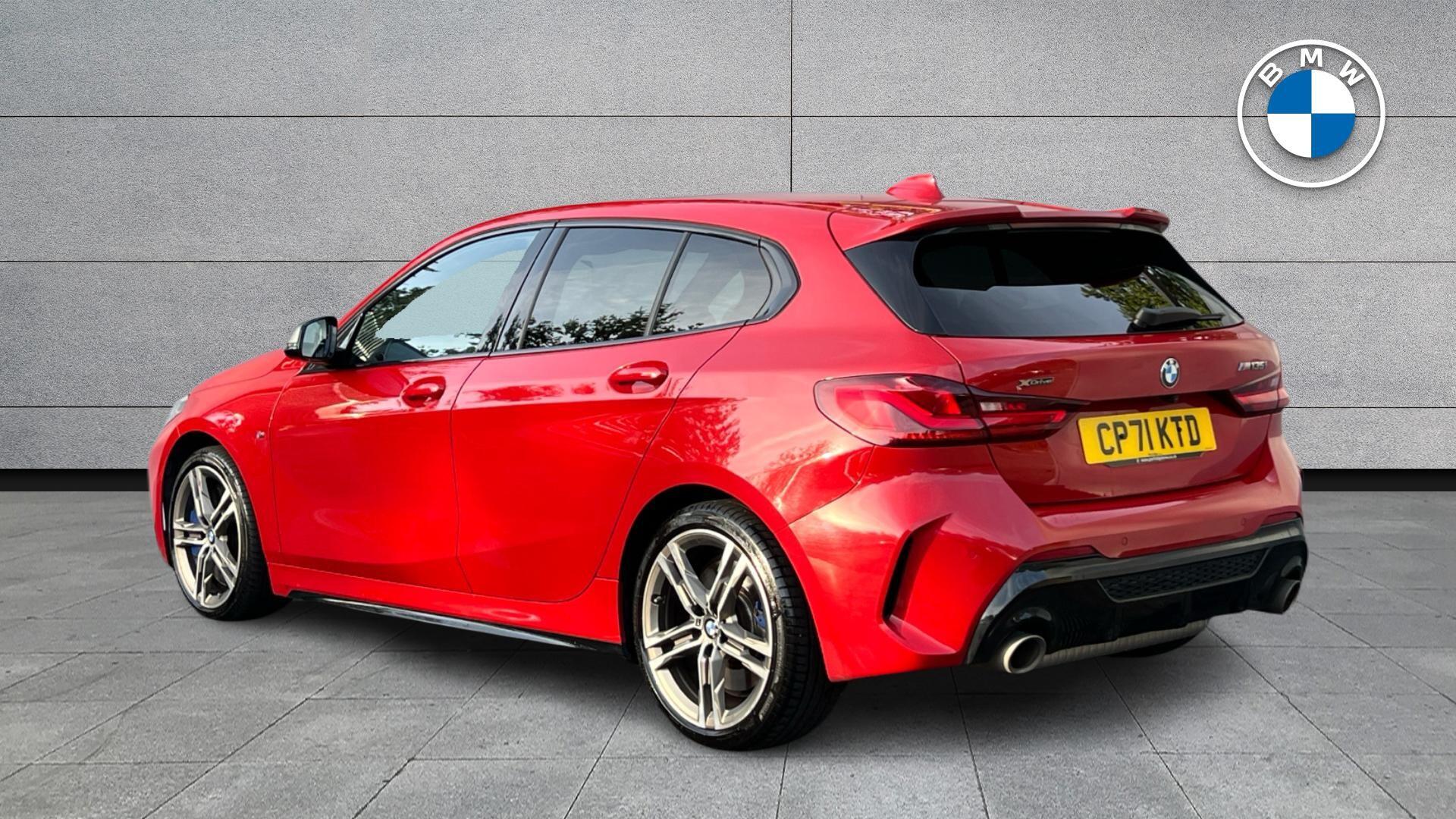 BMW 1 Series view 2