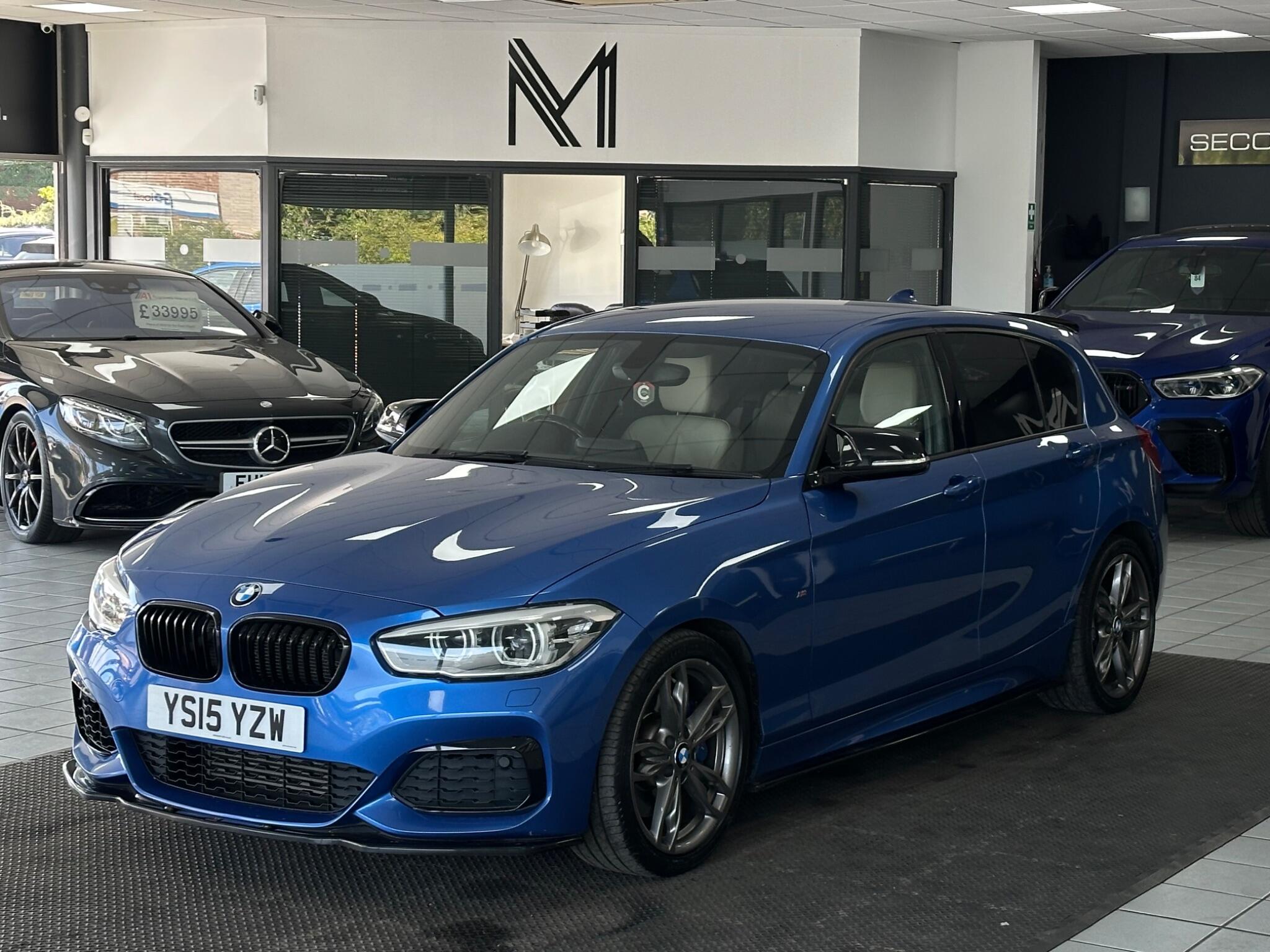 BMW 1 Series view 8