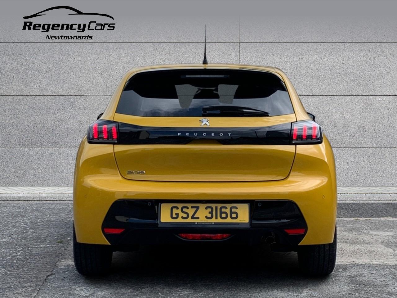 Peugeot 208 view 6