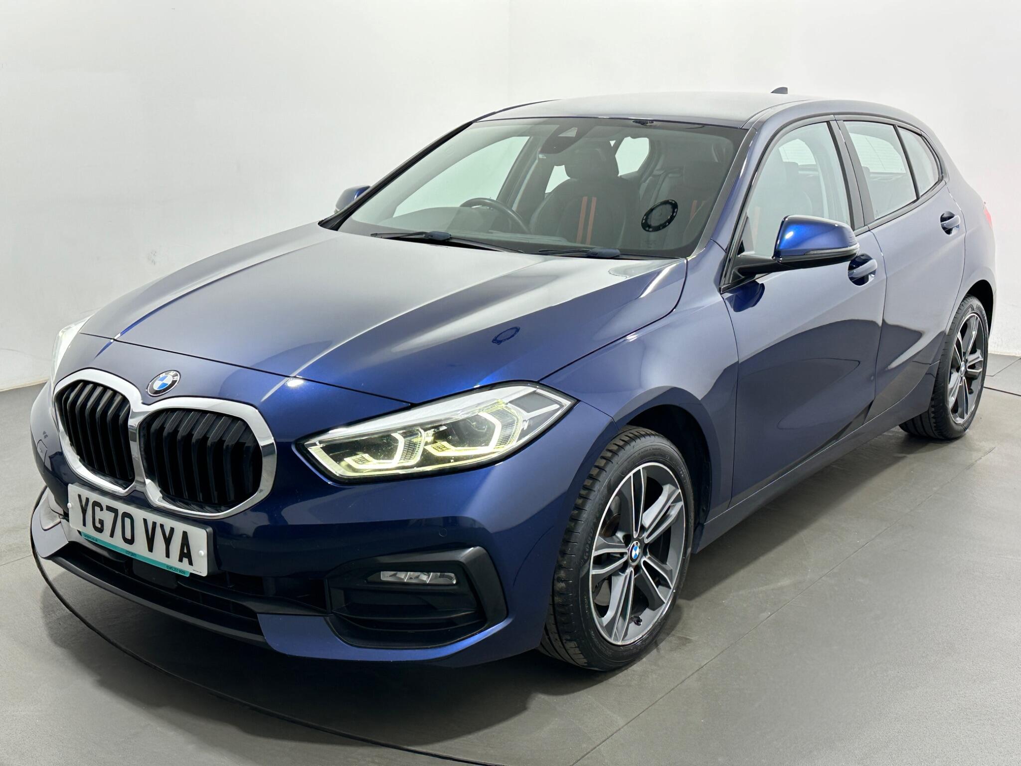 BMW 1 Series view 54