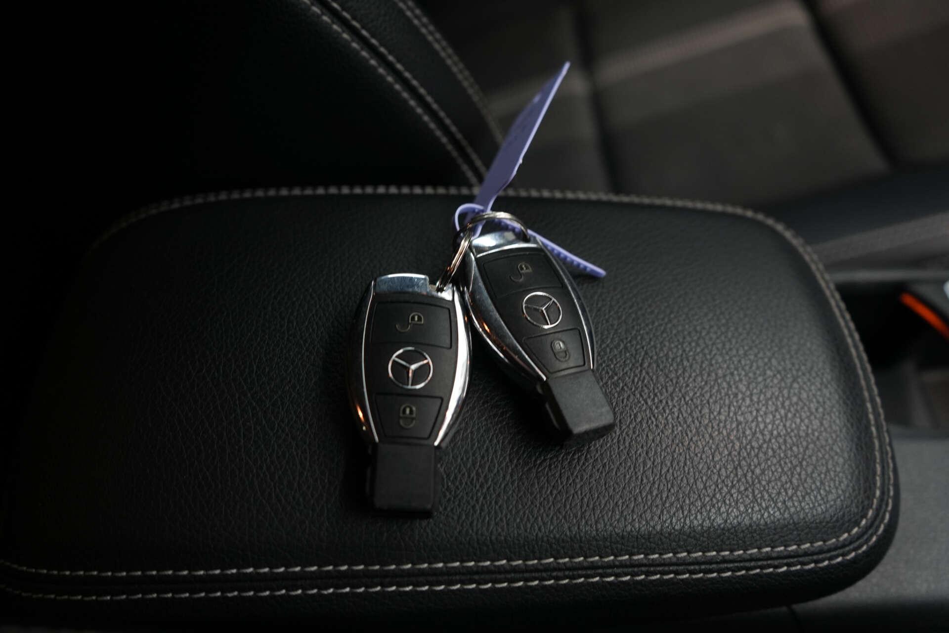 Mercedes-Benz Gla view 24
