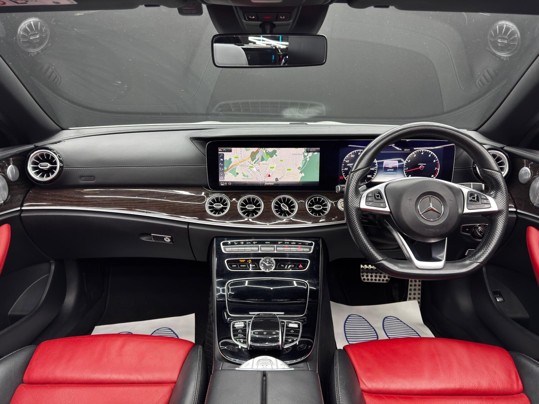 Mercedes-Benz E-Class view 10