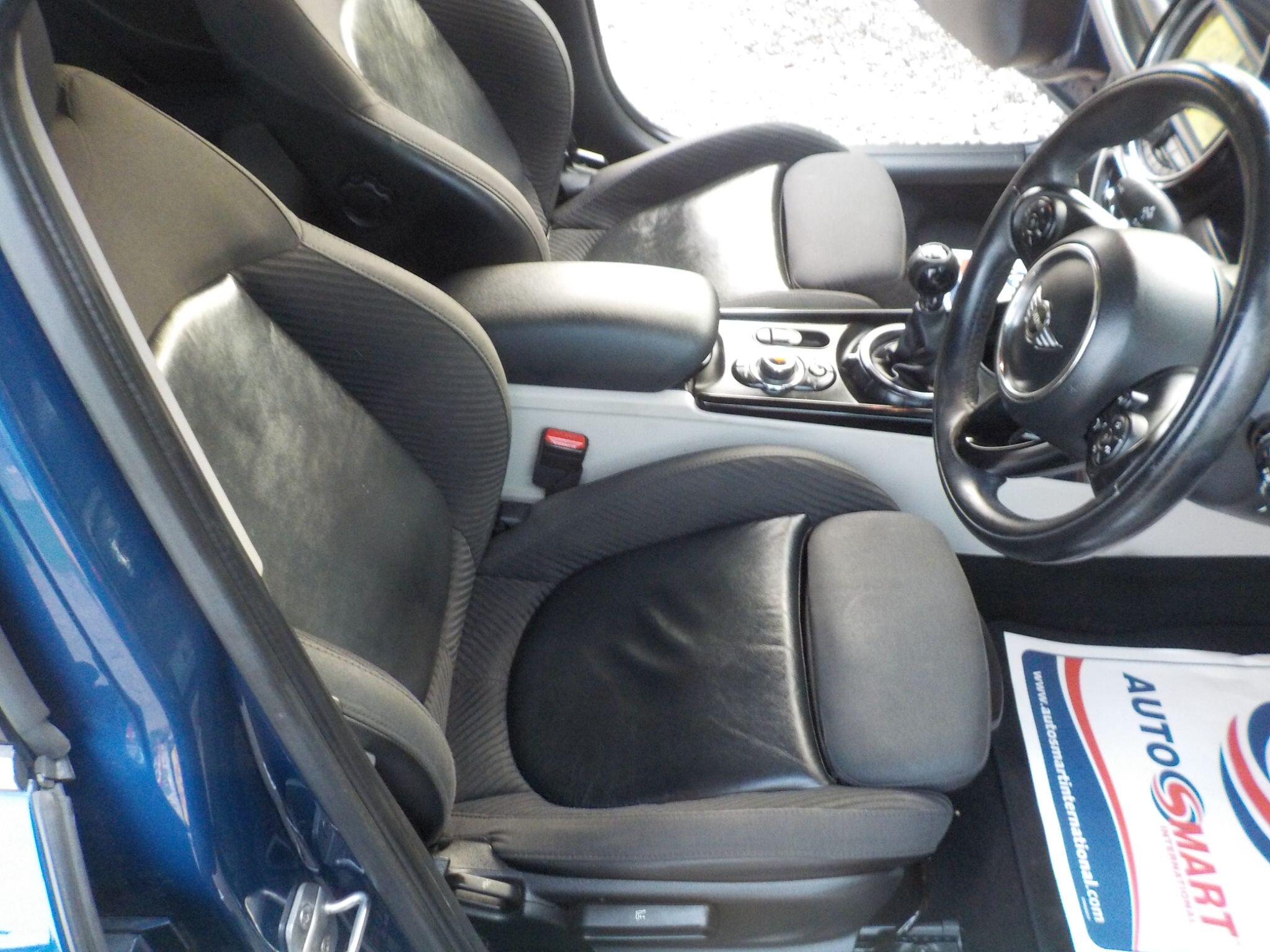 MINI Clubman 1.5 Cooper Euro 6 (s/s) 6dr