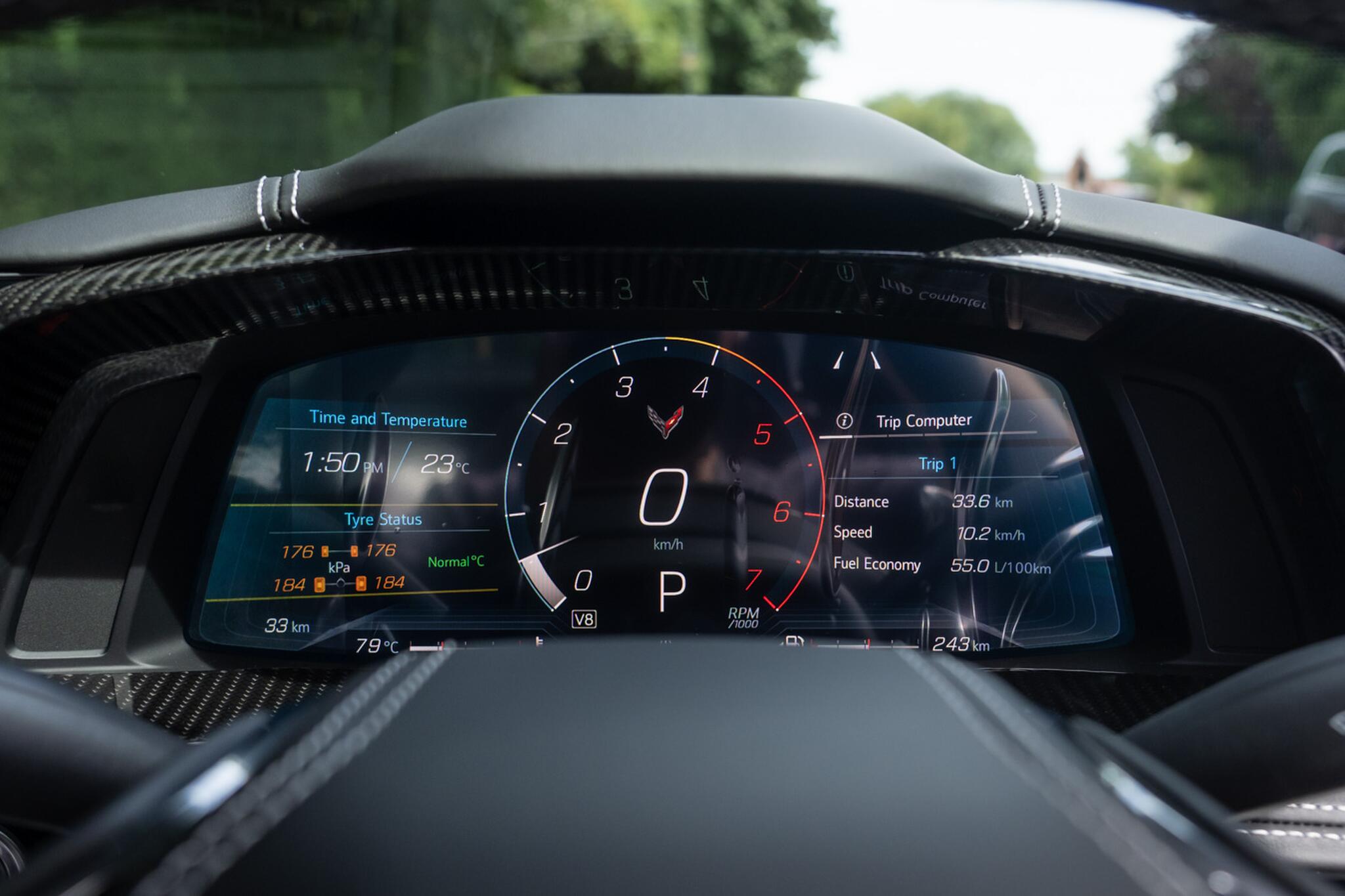 Chevrolet Corvette Stingray view 31