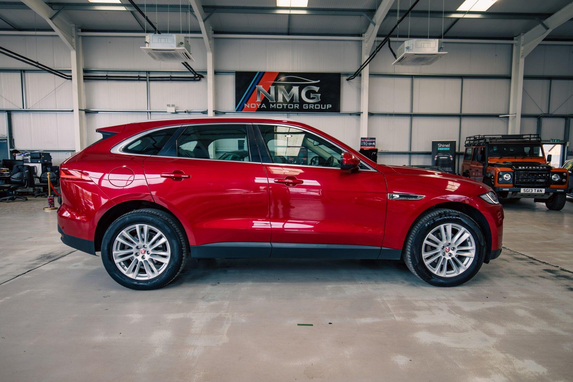 Jaguar F-Pace view 30