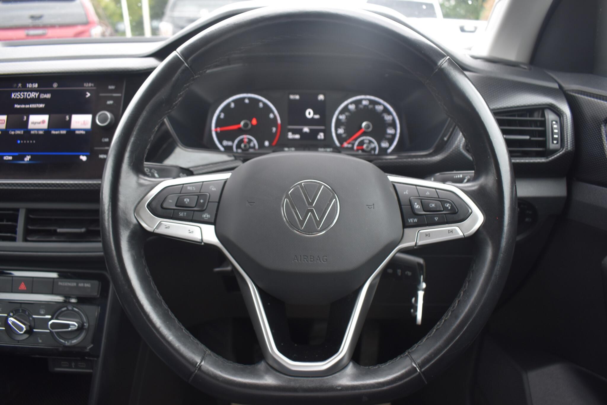 T-Cross - 1.0 TSI SE Euro 6 (s/s) 5dr - Image 26