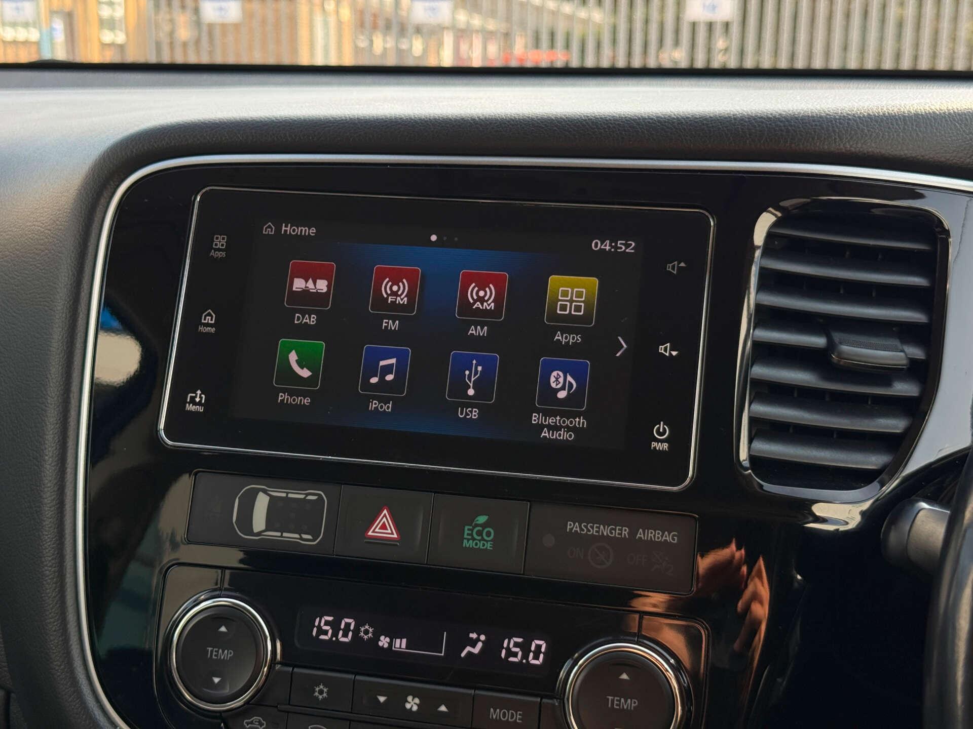 Mitsubishi Outlander view 68