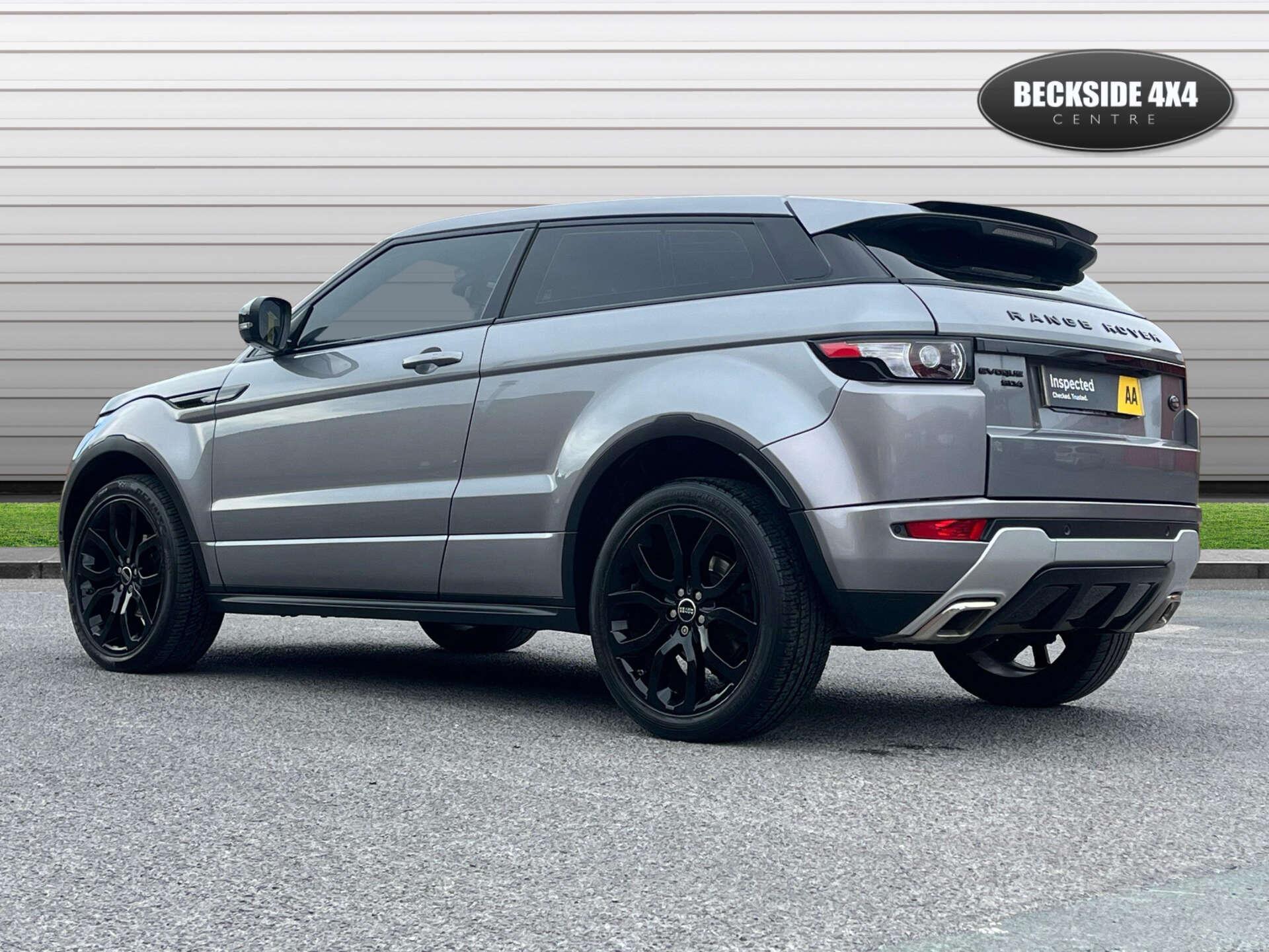 Land Rover Range Rover Evoque view 7