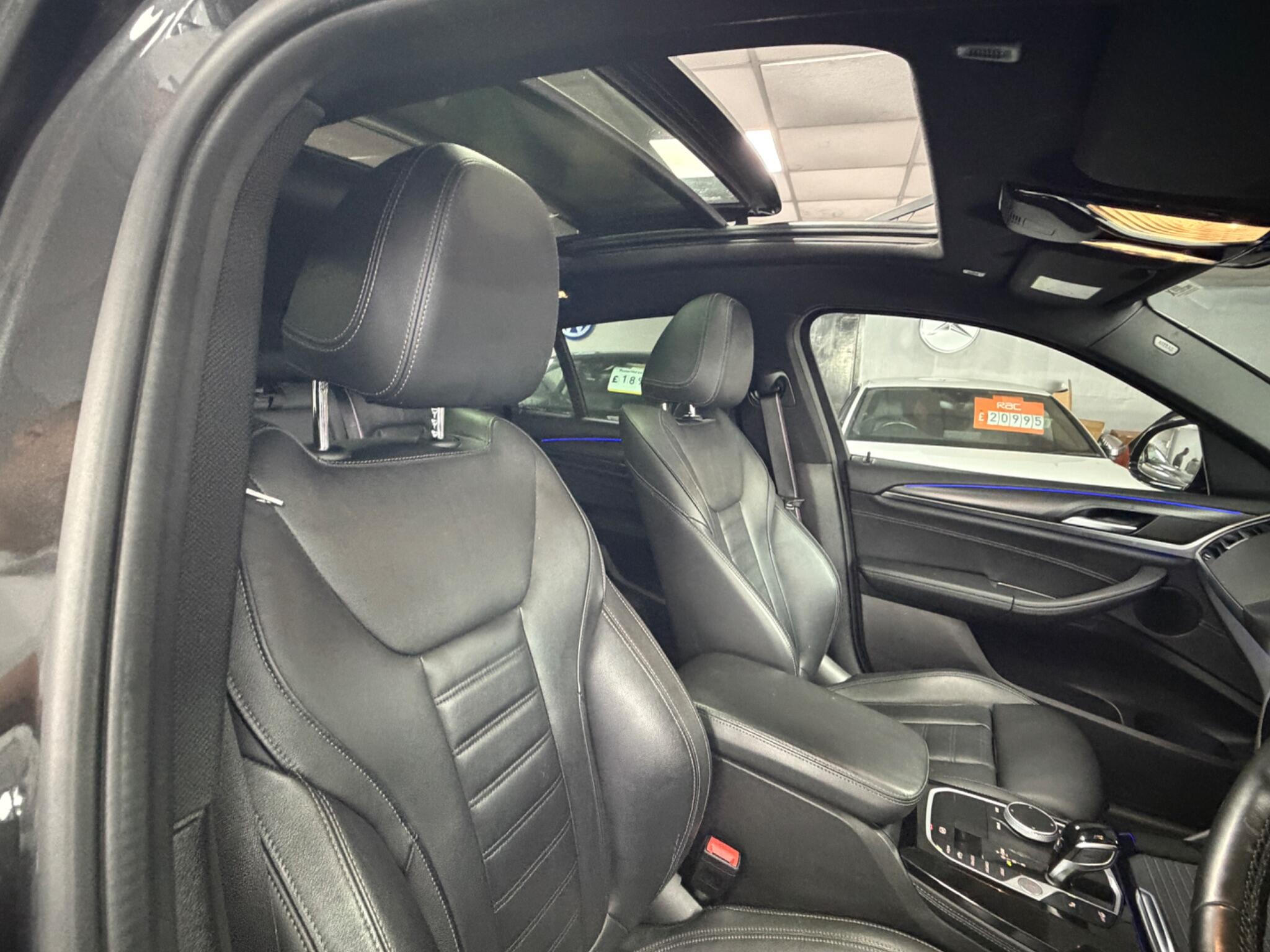 BMW X4 view 5