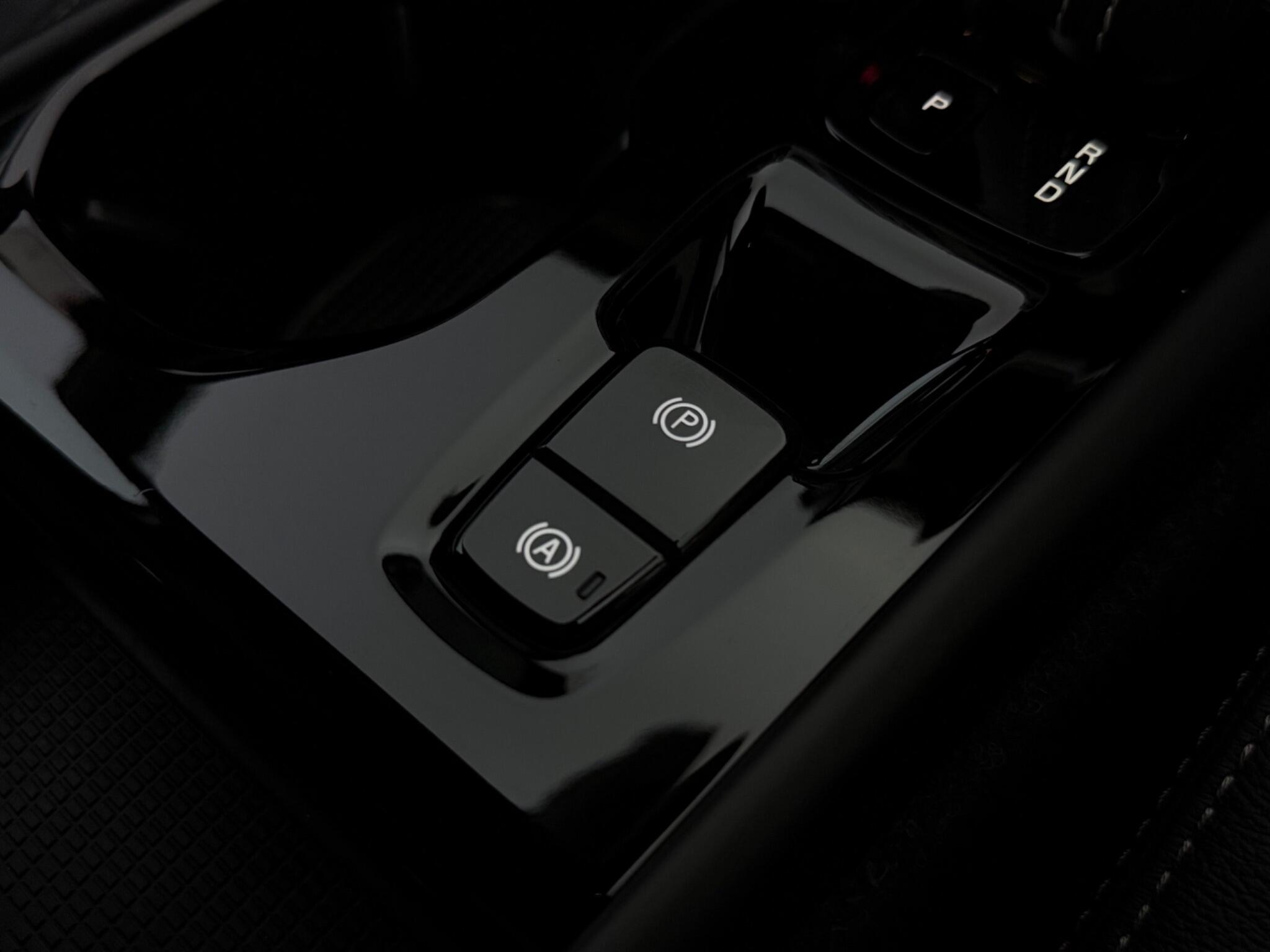Volvo XC40 view 22