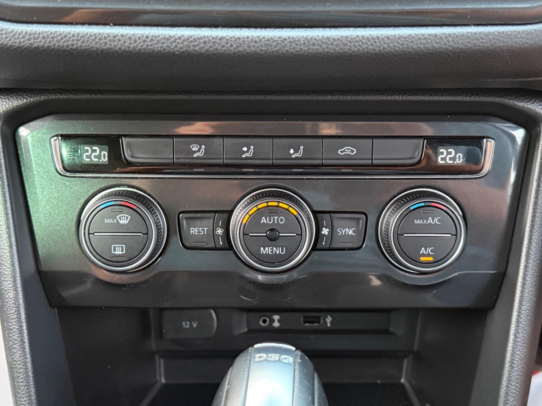 Volkswagen Tiguan - Image 68