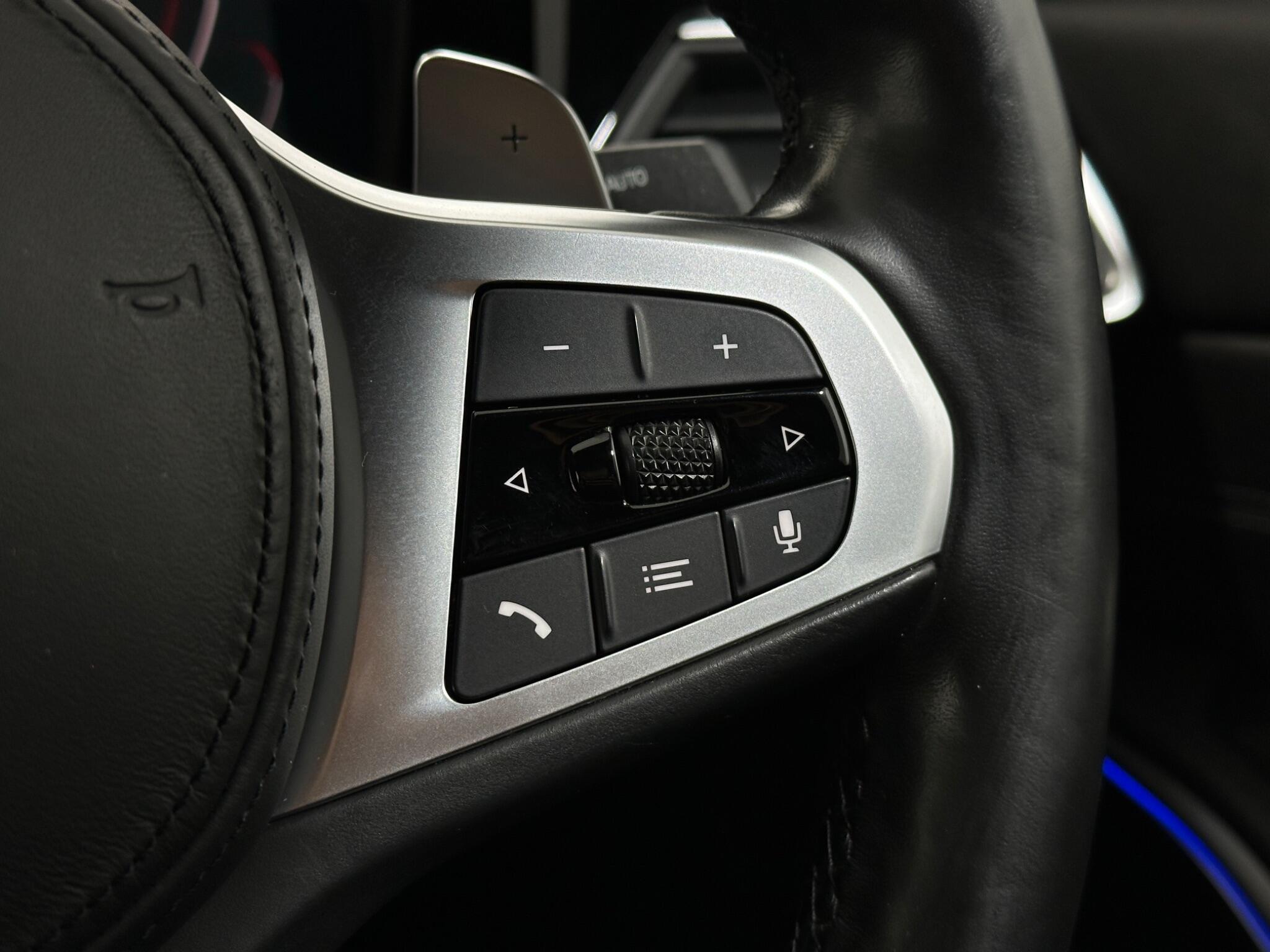 BMW 3 Series view 15