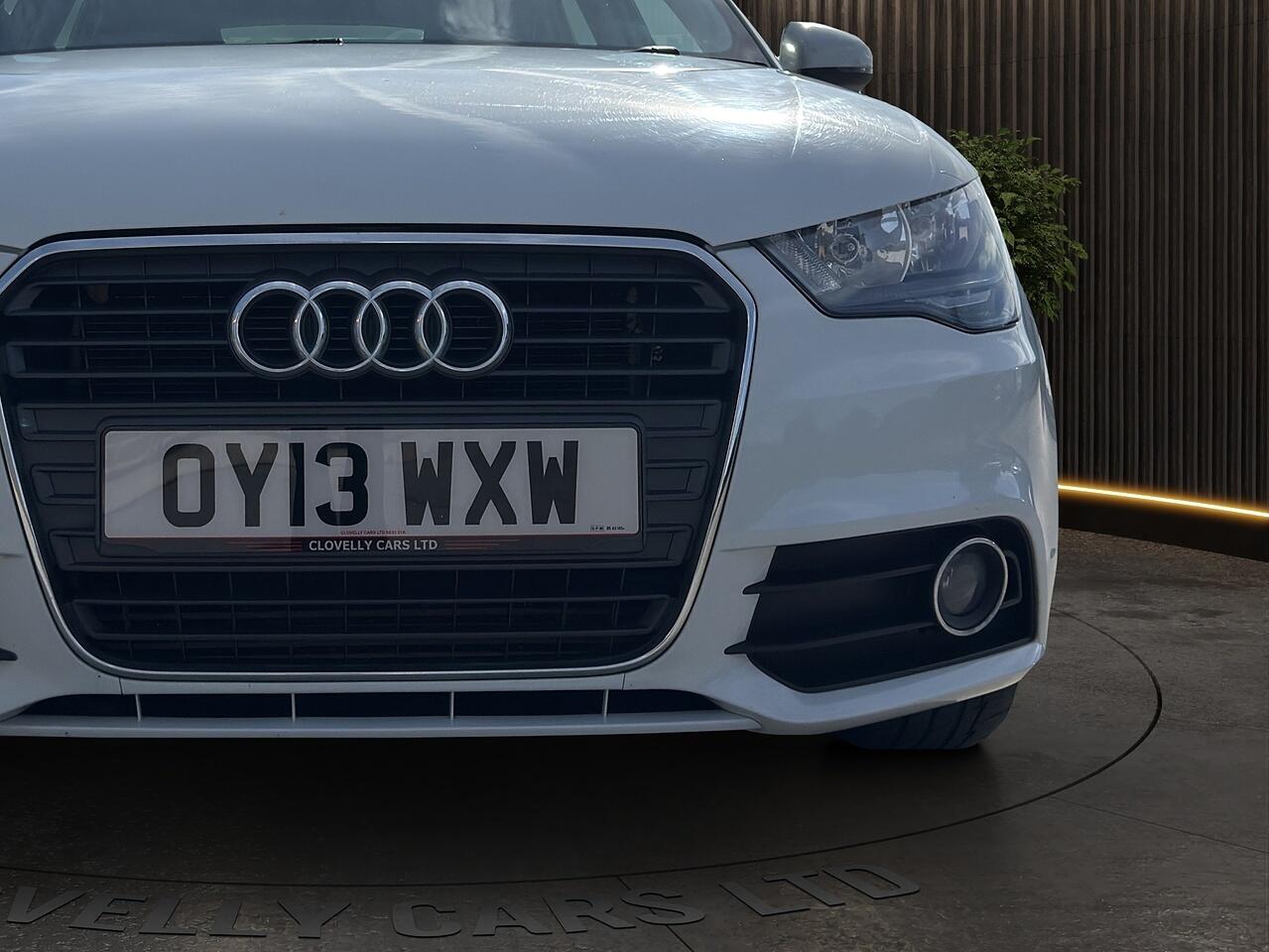 Audi A1 view 26