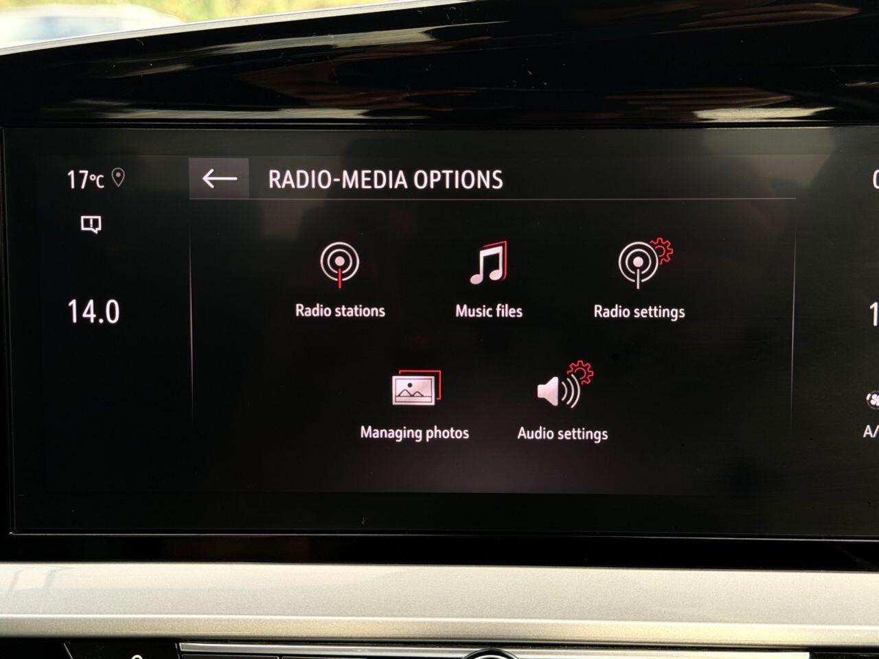 Vauxhall Mokka Electric view 40