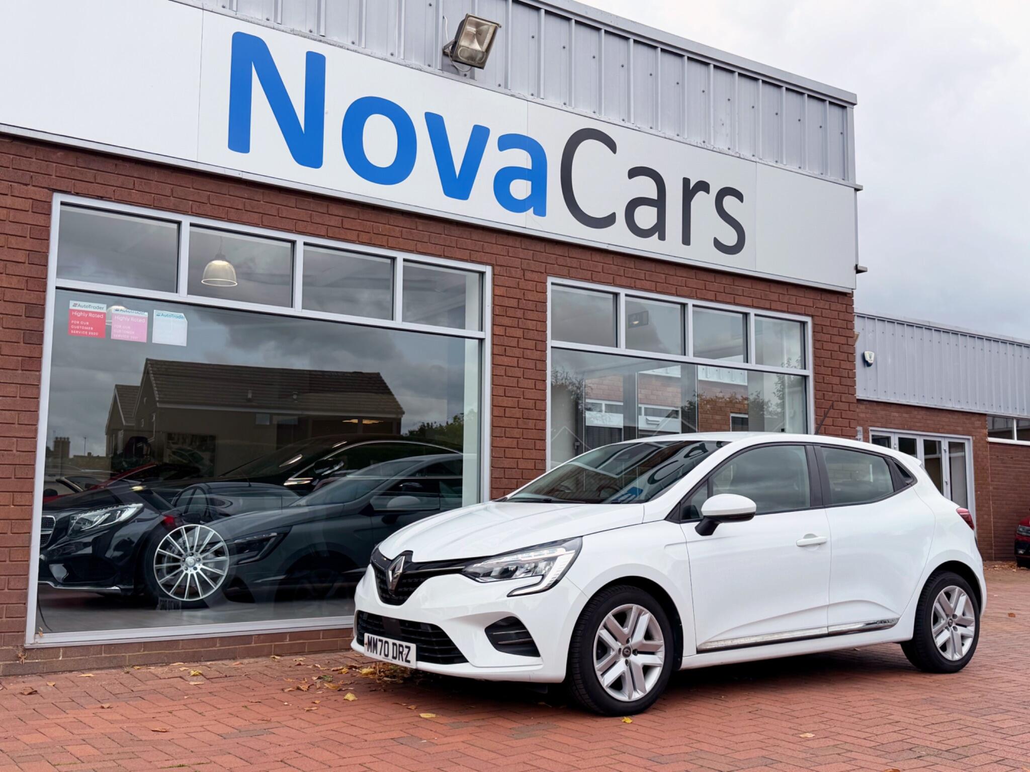 Renault Clio view 87