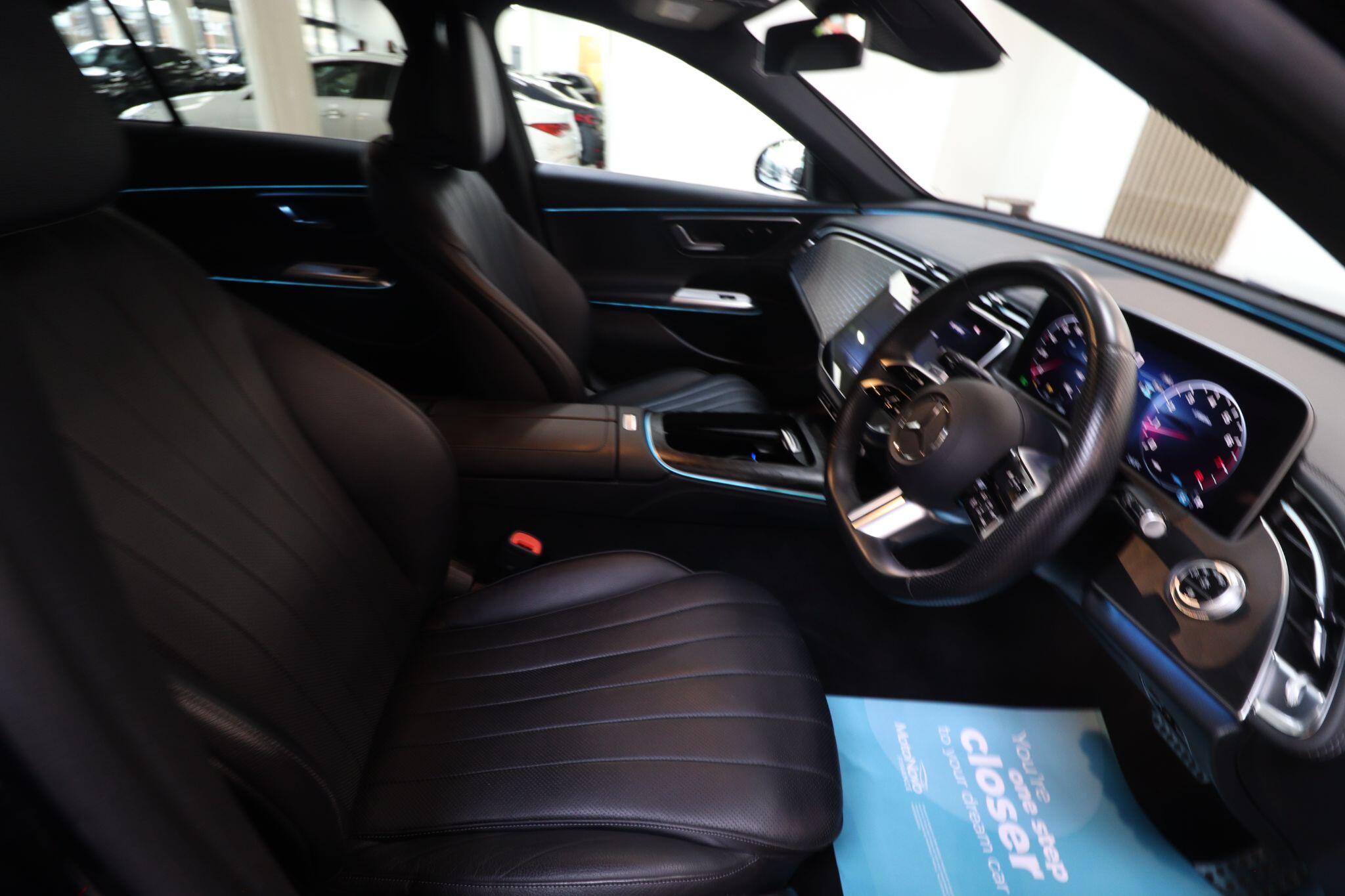 Mercedes-Benz E Class view 18