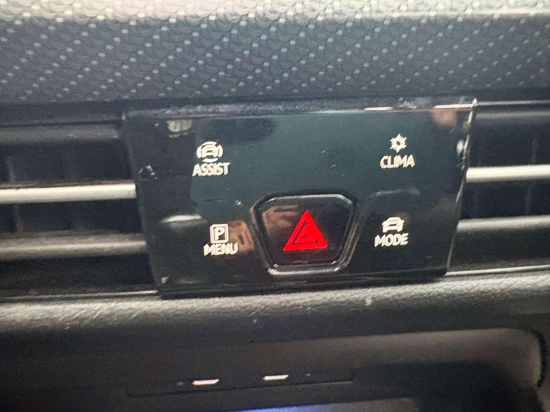 Volkswagen Golf view 20