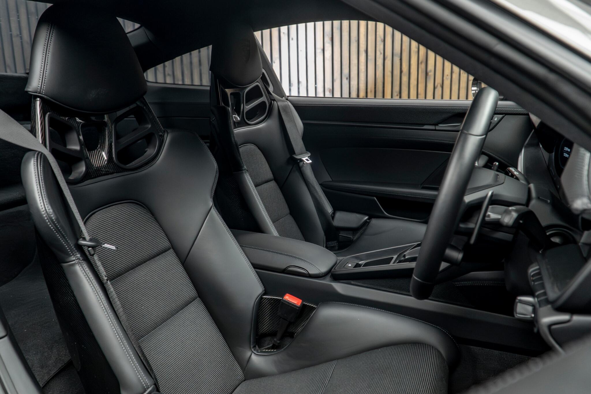 Porsche 911 view 2