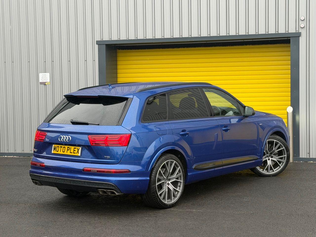 Audi SQ7 view 19