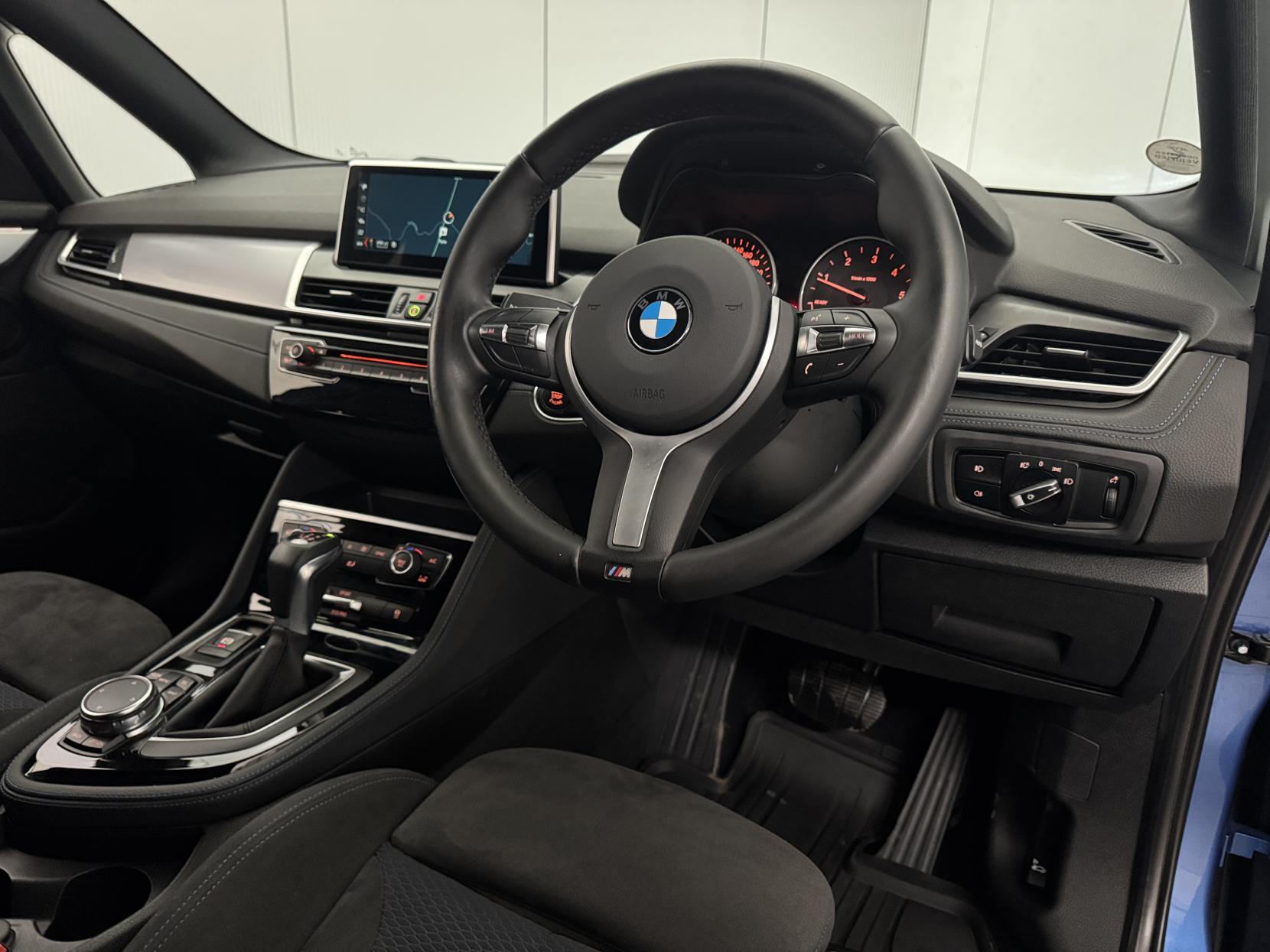 BMW 2 Series view 65