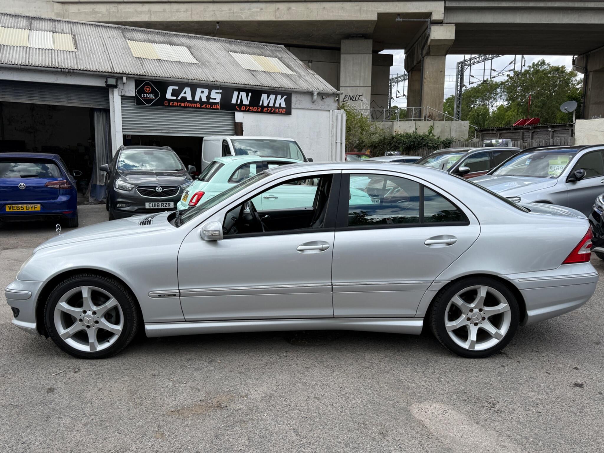 Mercedes-Benz C Class - Image 10