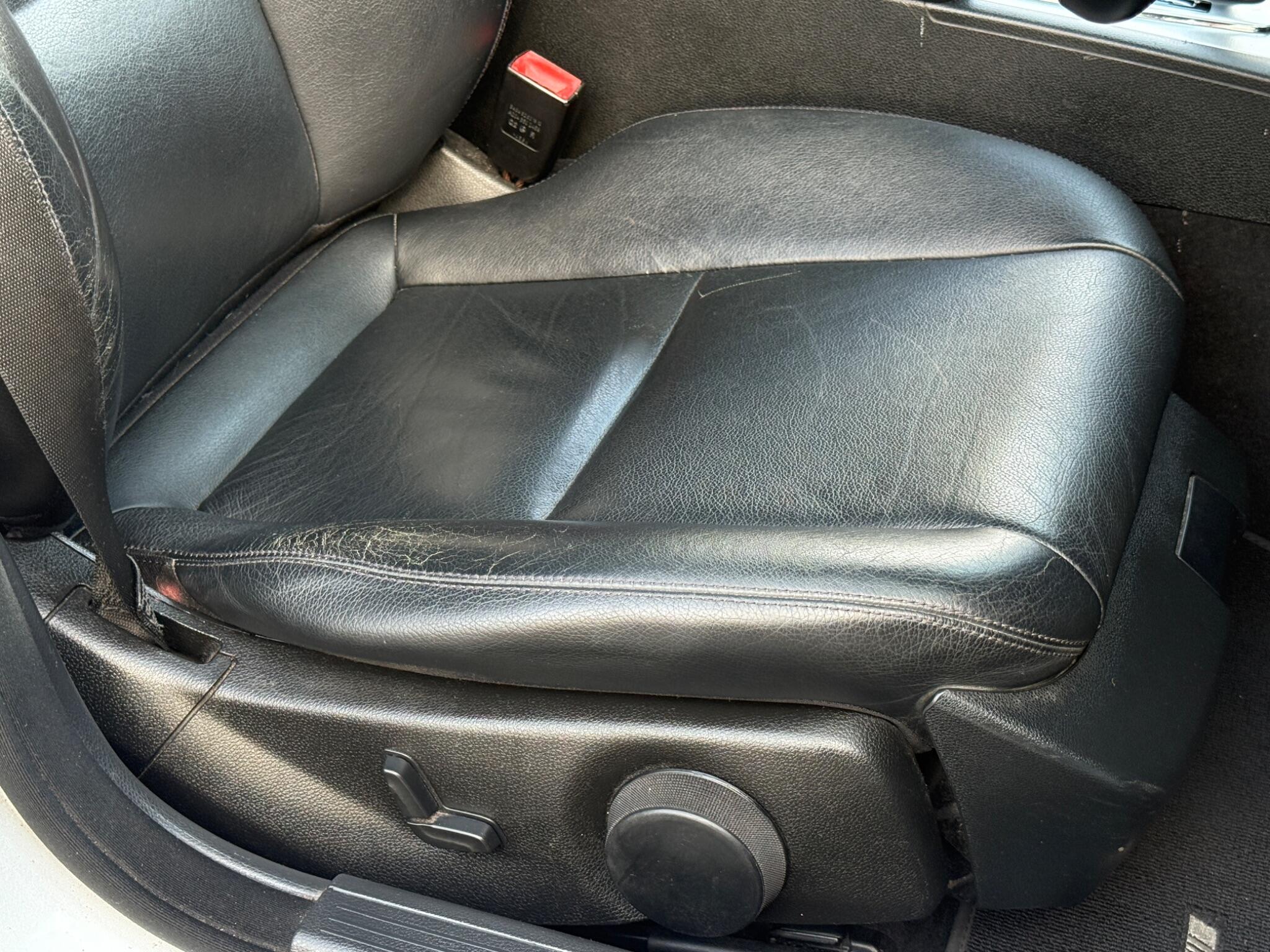 Mercedes-Benz C Class - Image 14