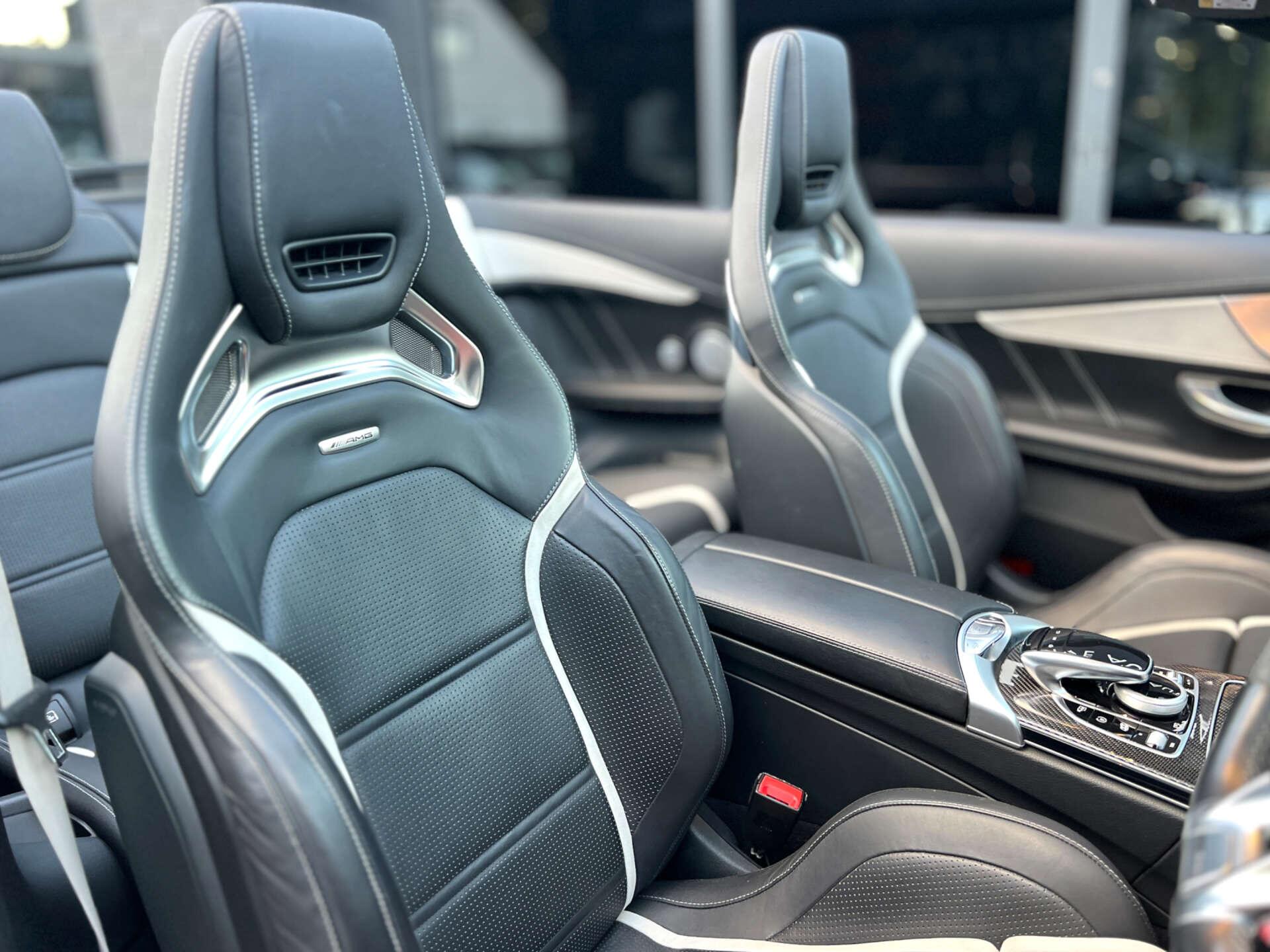 Mercedes-Benz C Class view 11