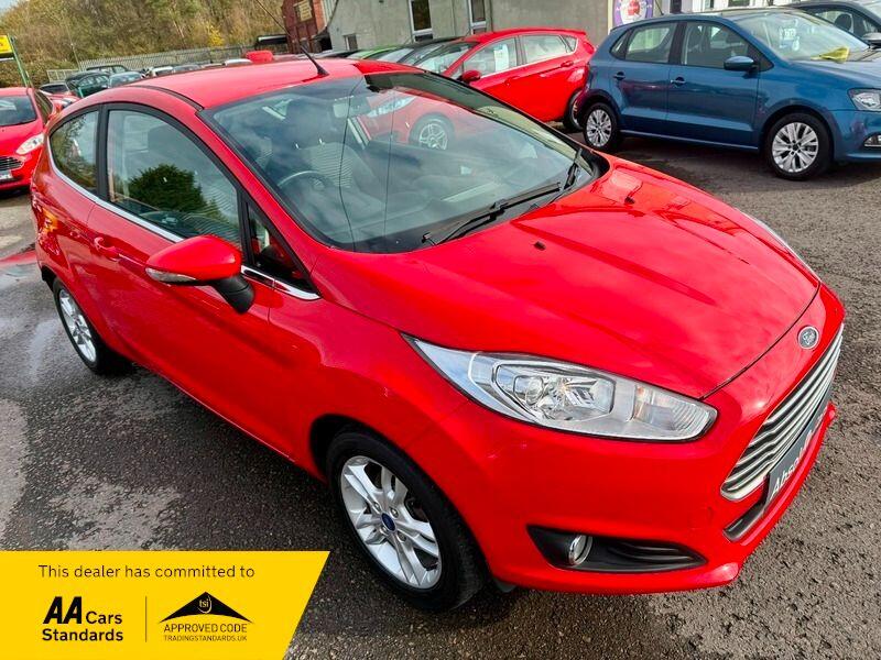 2014 Ford Fiesta image 1