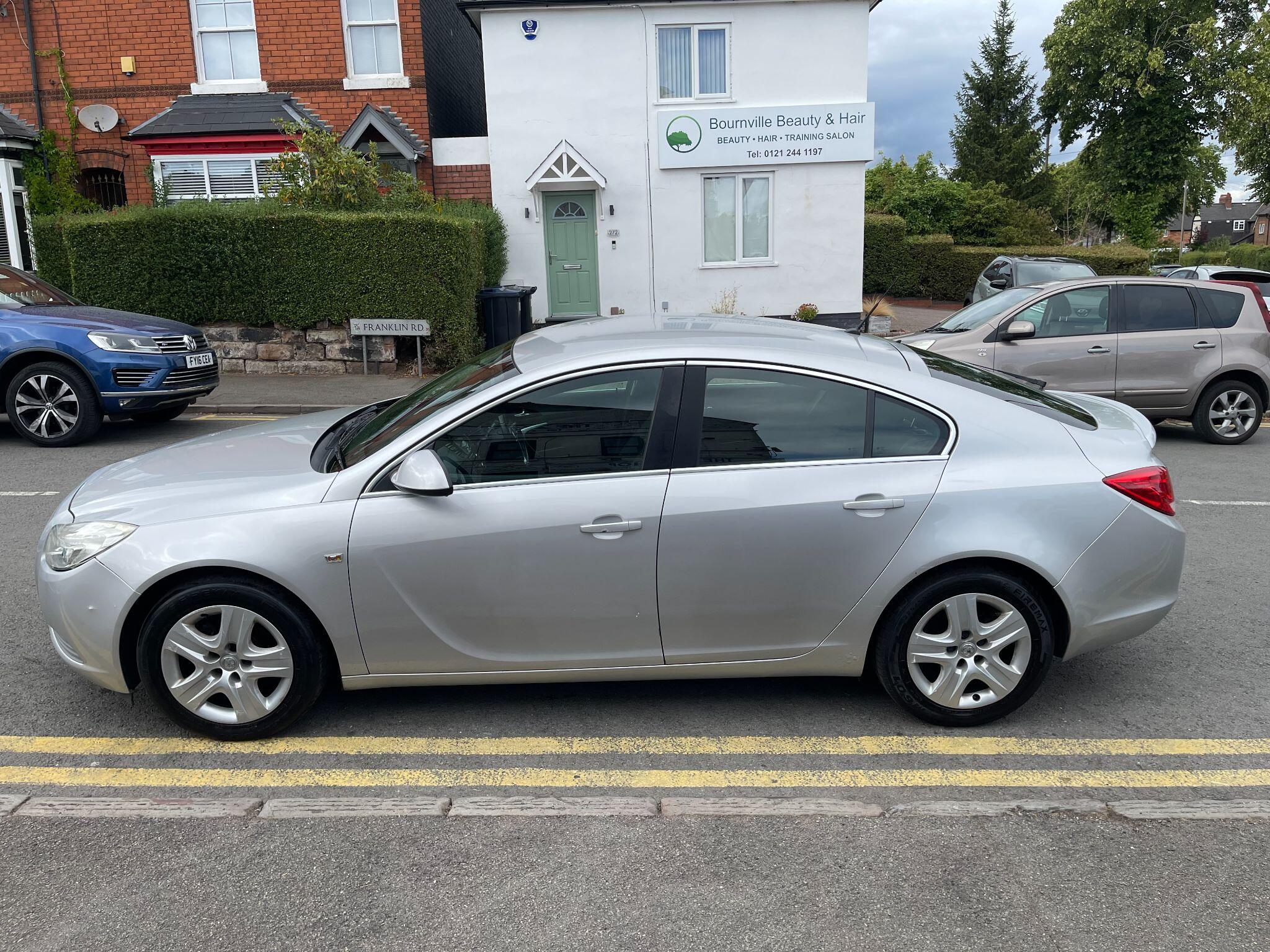 Vauxhall Insignia view 17