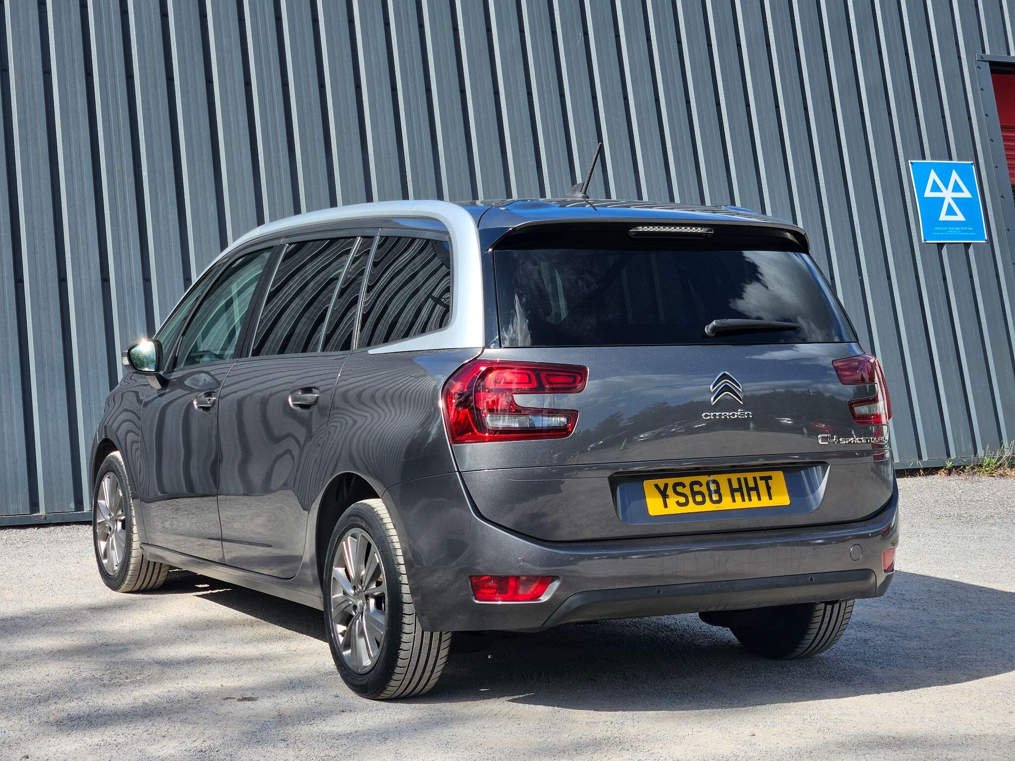 2019 Citroen Grand C4 SpaceTourer image 14