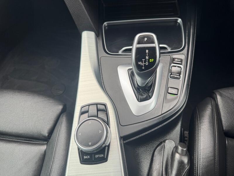 BMW 4 Series view 22