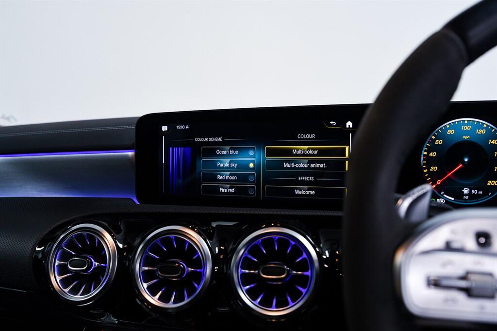 Mercedes-Benz A-Class view 31