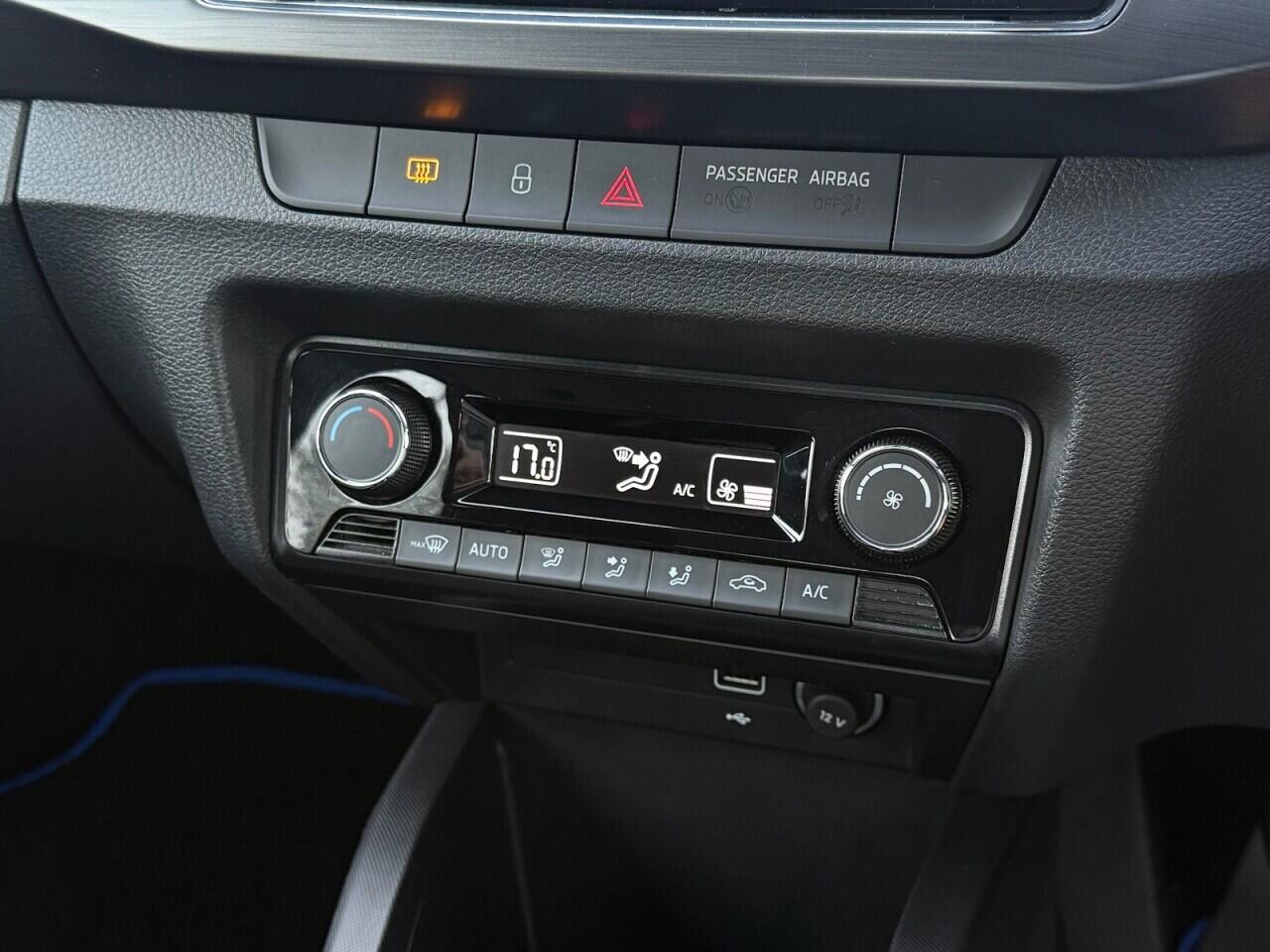Skoda Fabia view 21