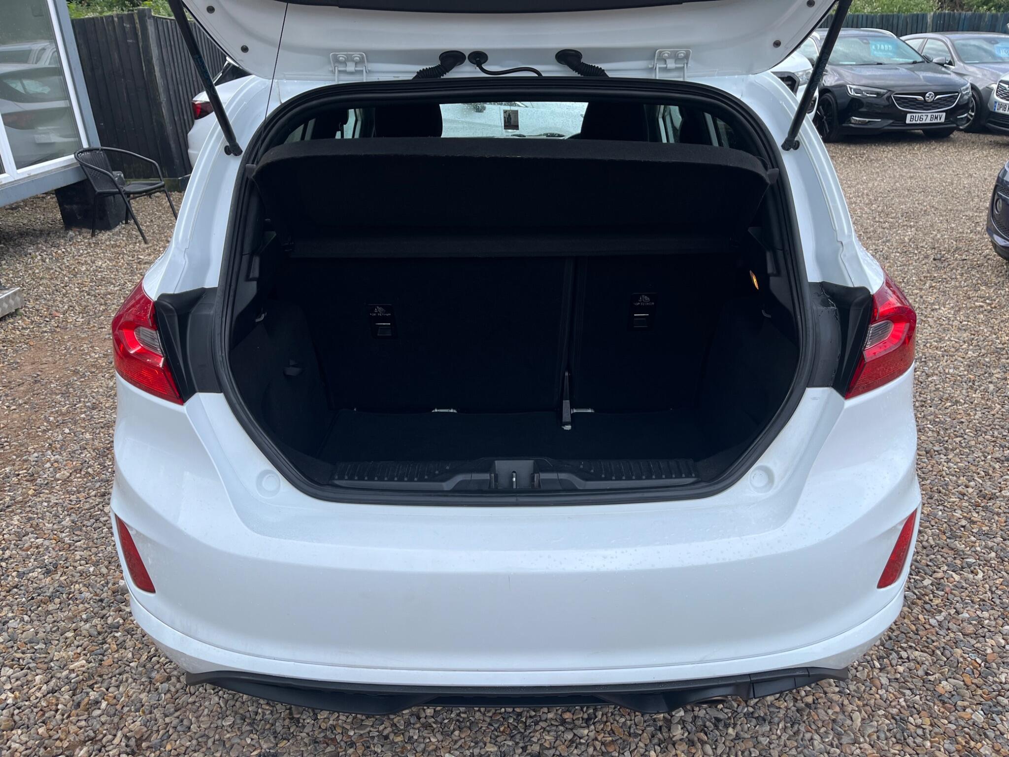 Ford Fiesta view 6