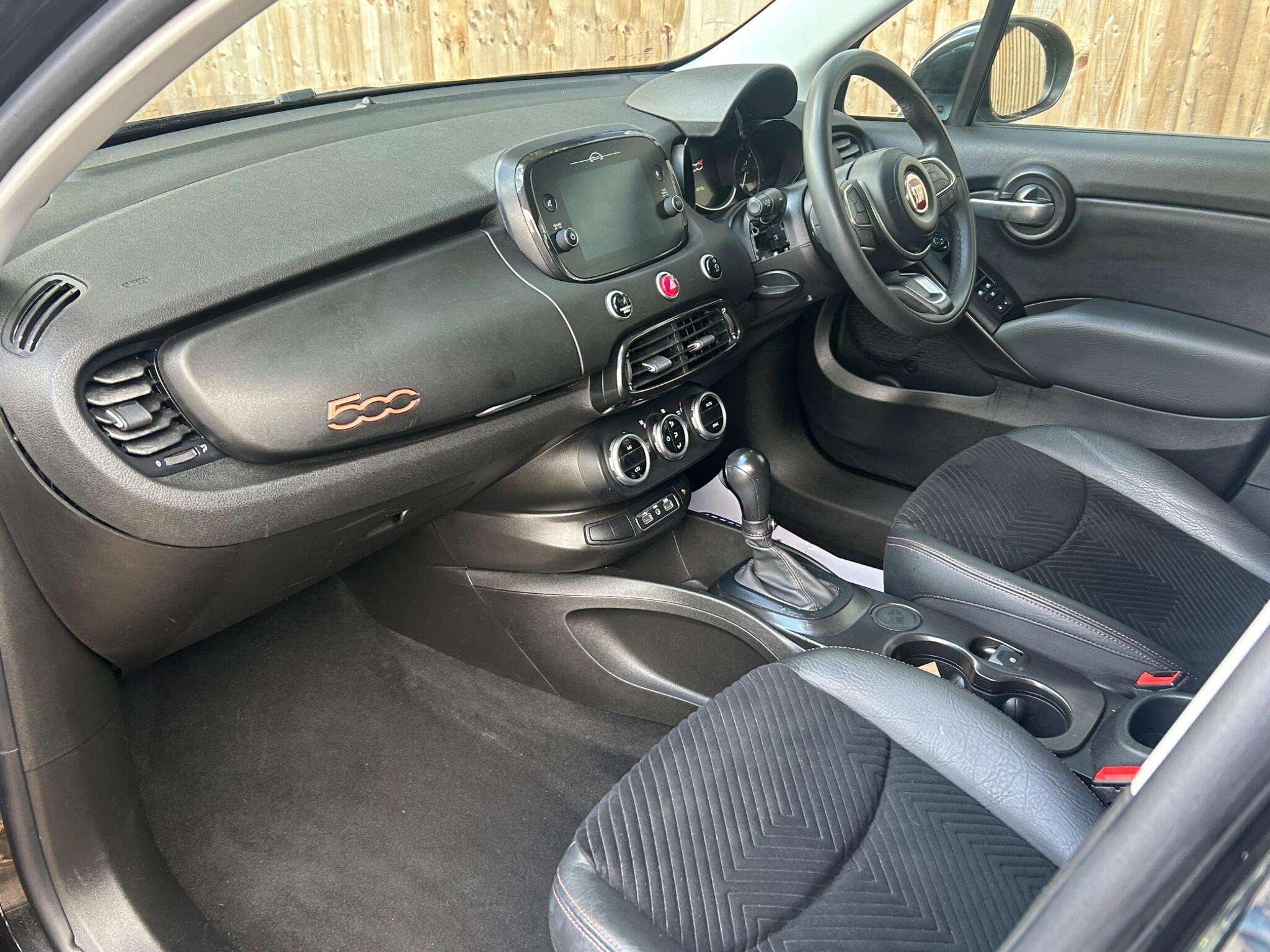 Fiat 500X view 33