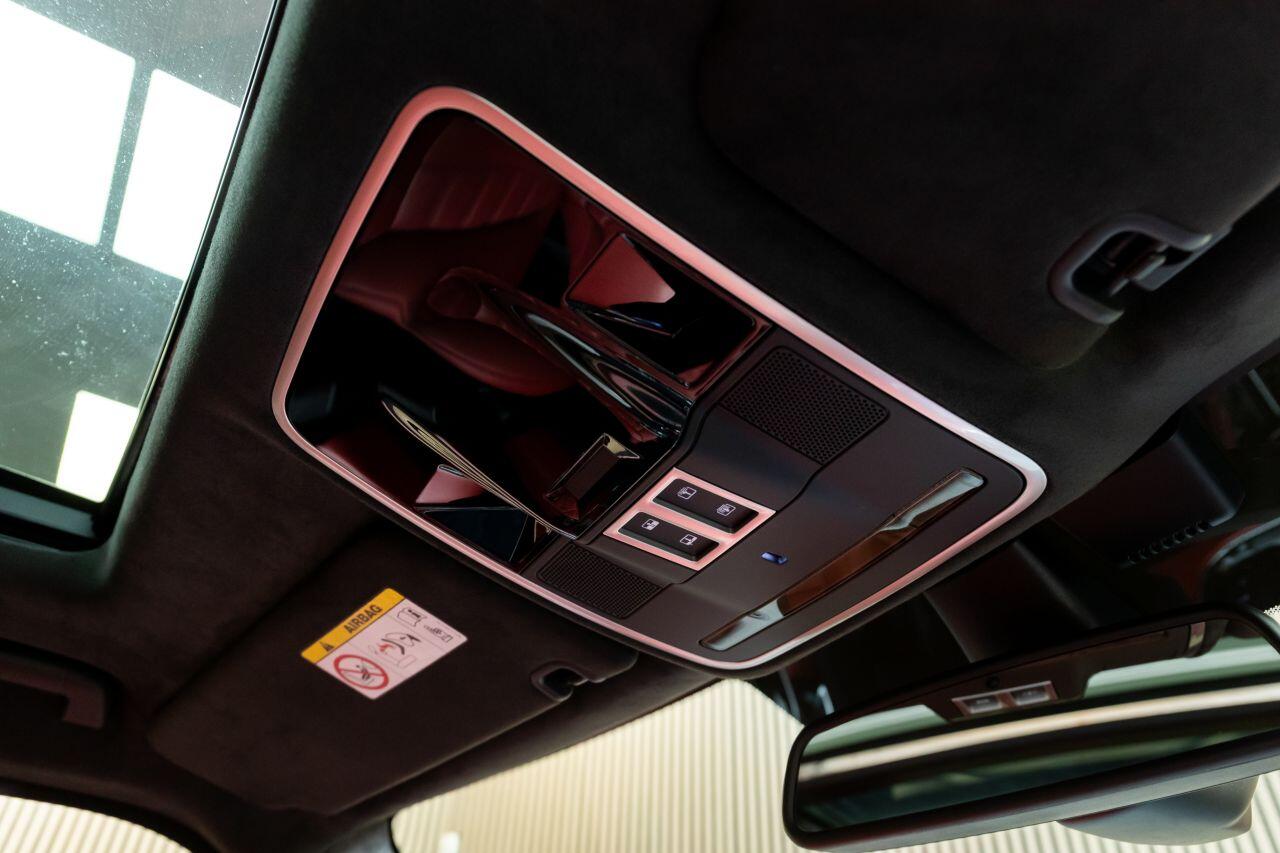 Land Rover Range Rover Sport view 42